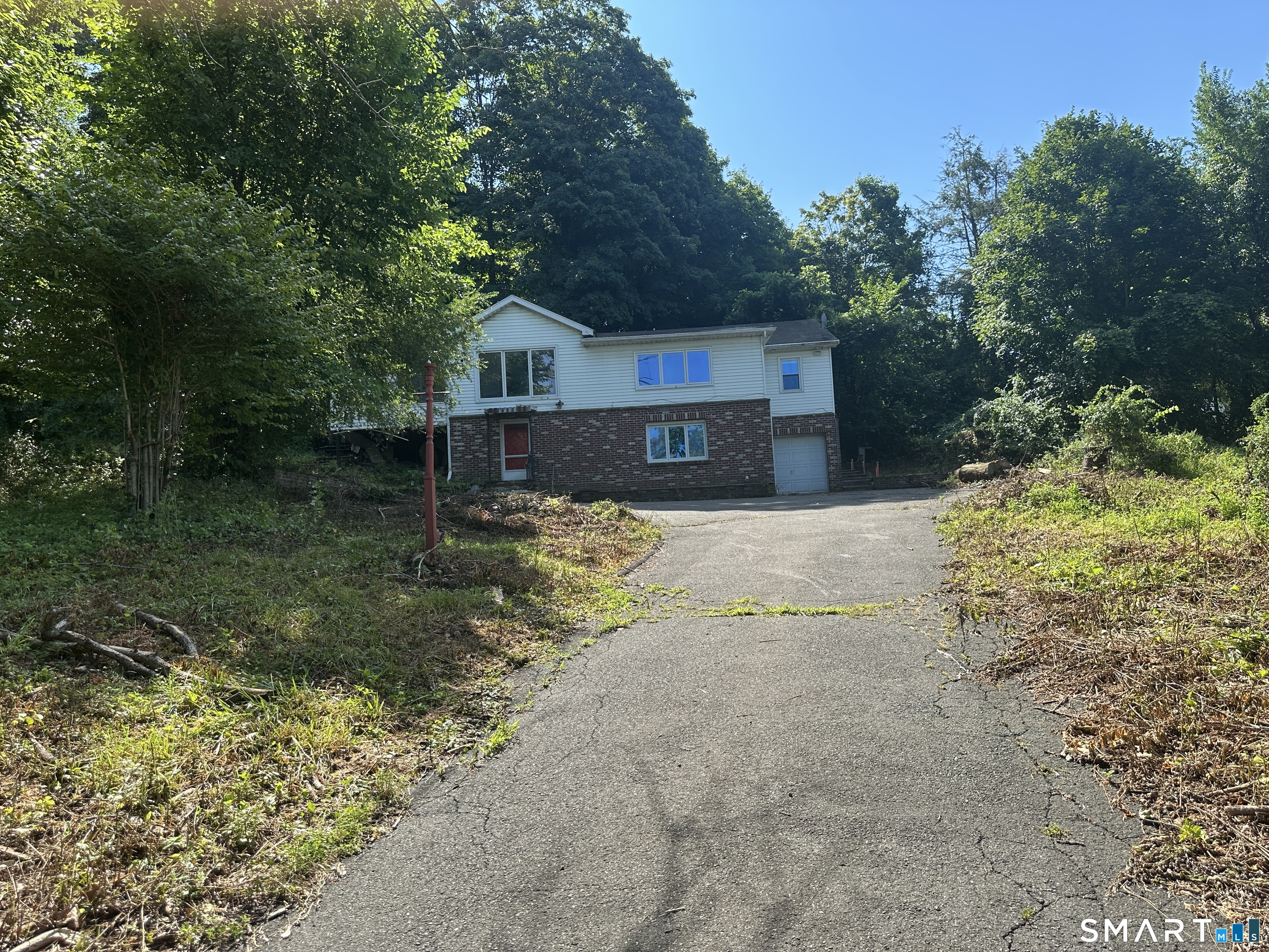 7 Harmon Drive, New Fairfield, CT 06812 | For Sale at $329,900