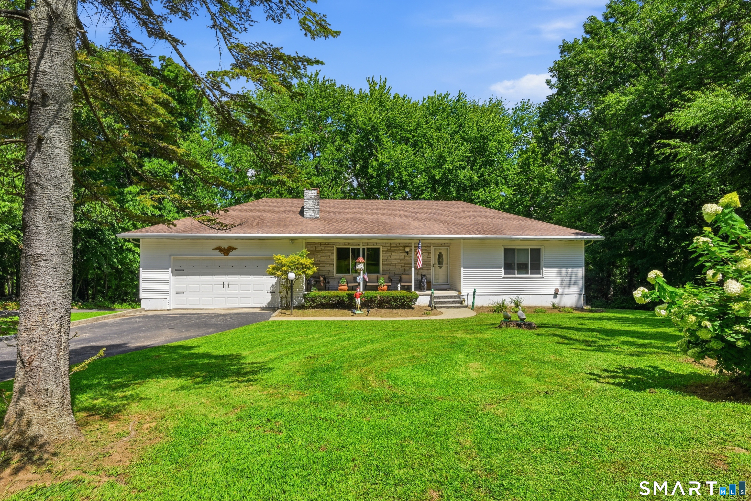 28 Saw Mill Road, New Fairfield, CT 06812 | For Sale at $849,900