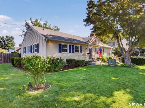  single family home for sale located at 3 Seldon Place, Norwalk, CT 06855