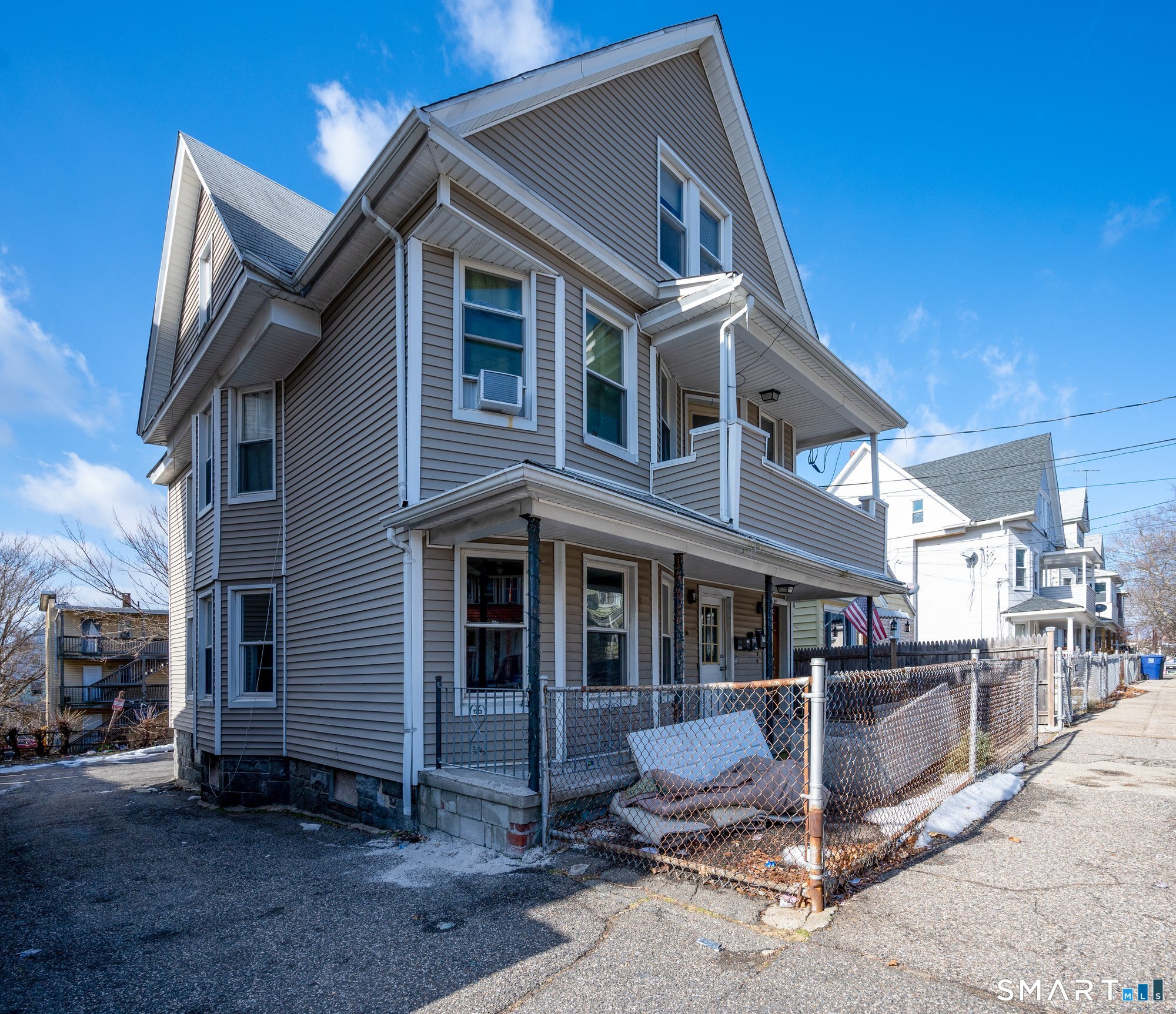 95-97 Bell Street, Bridgeport, CT 06610 | For Sale at $569,900