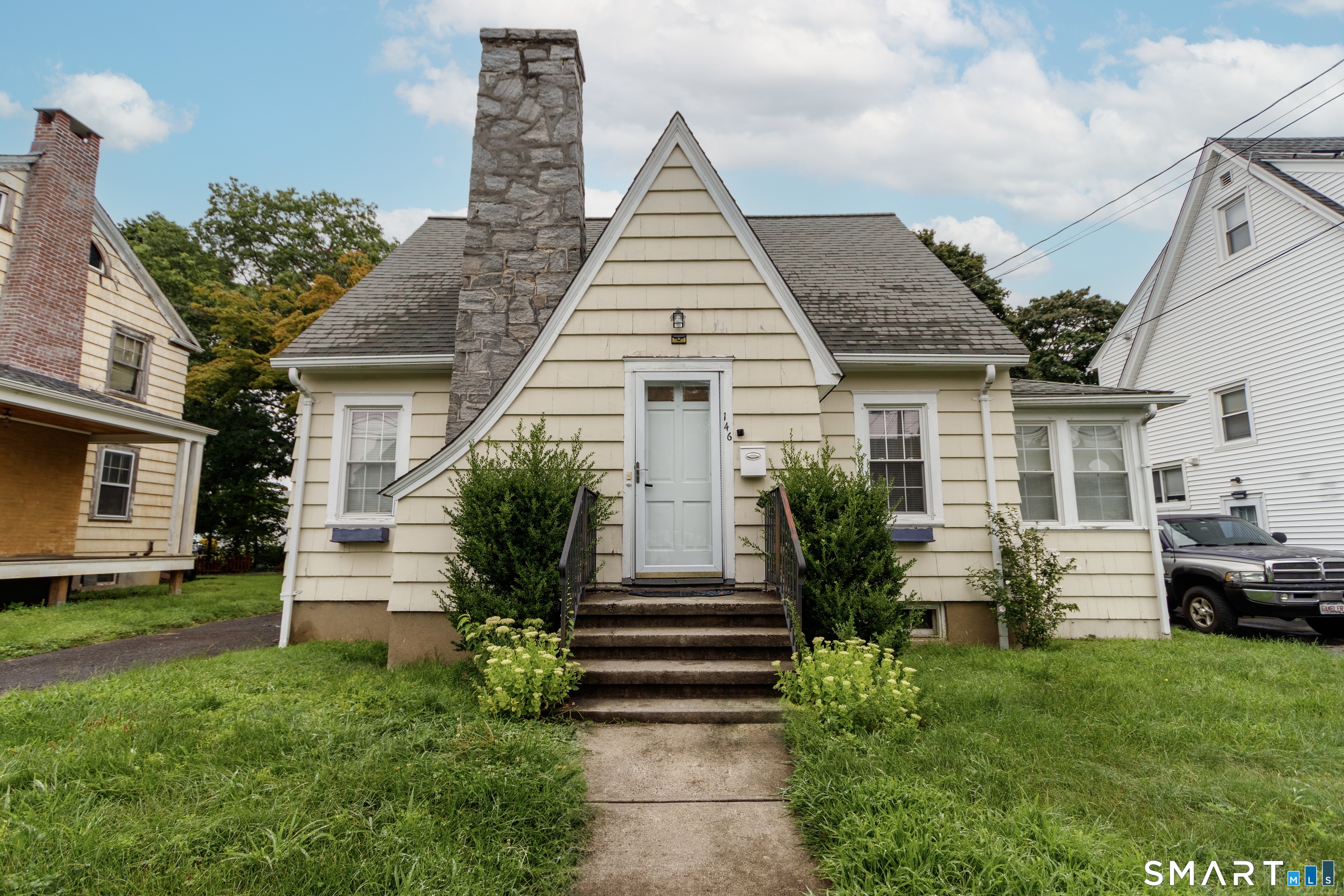 146 Placid Avenue, Stratford, CT 06615 | For Sale at $440,000