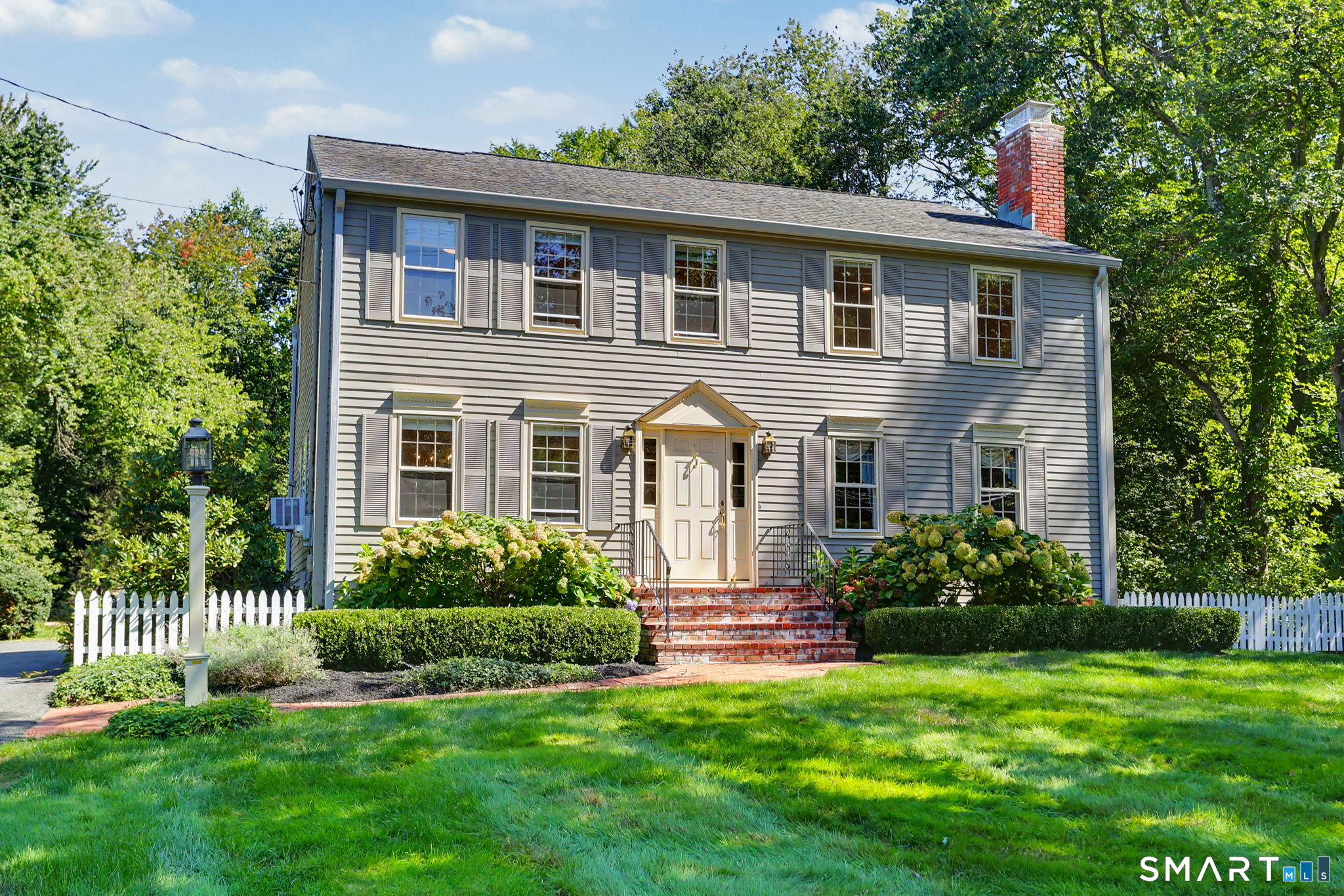 2190 Huntington Turnpike, Trumbull, CT 06611 | For Sale at $749,900