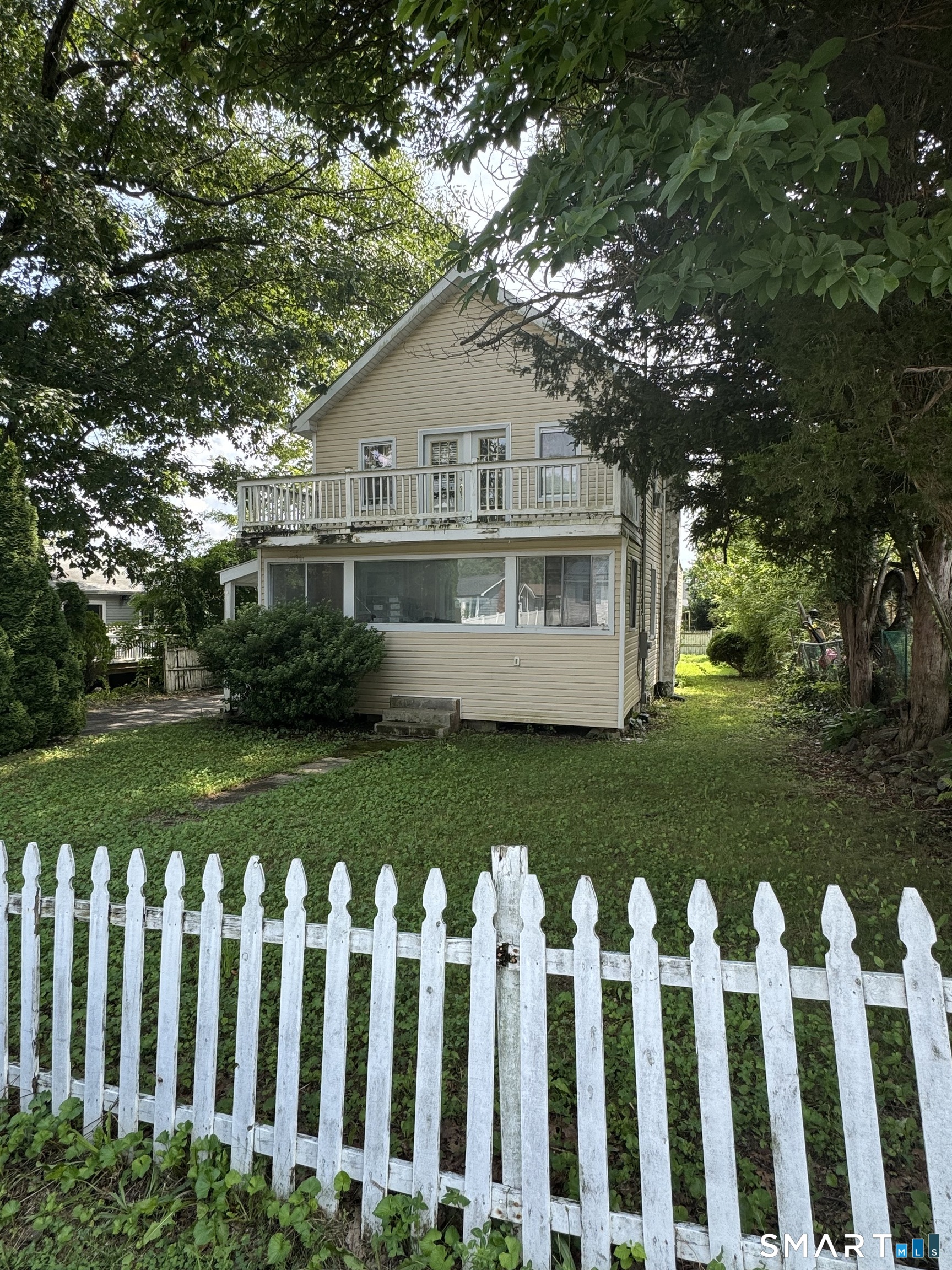 6 Beech Street, Danbury, CT 06810 | For Sale at $375,000