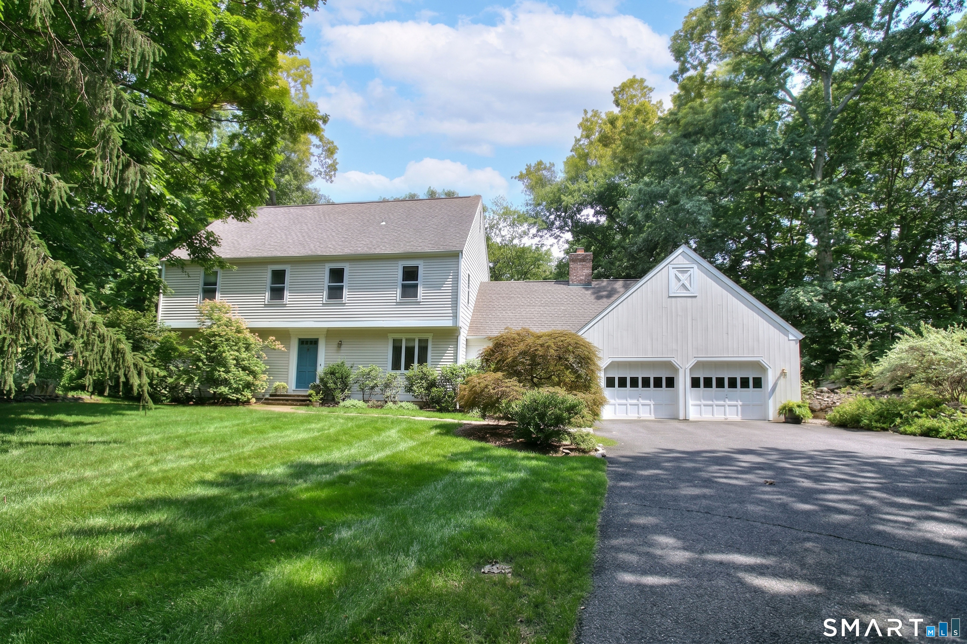 4 Pilgrim Lane, Weston, CT 06883 | For Sale at $1,299,000