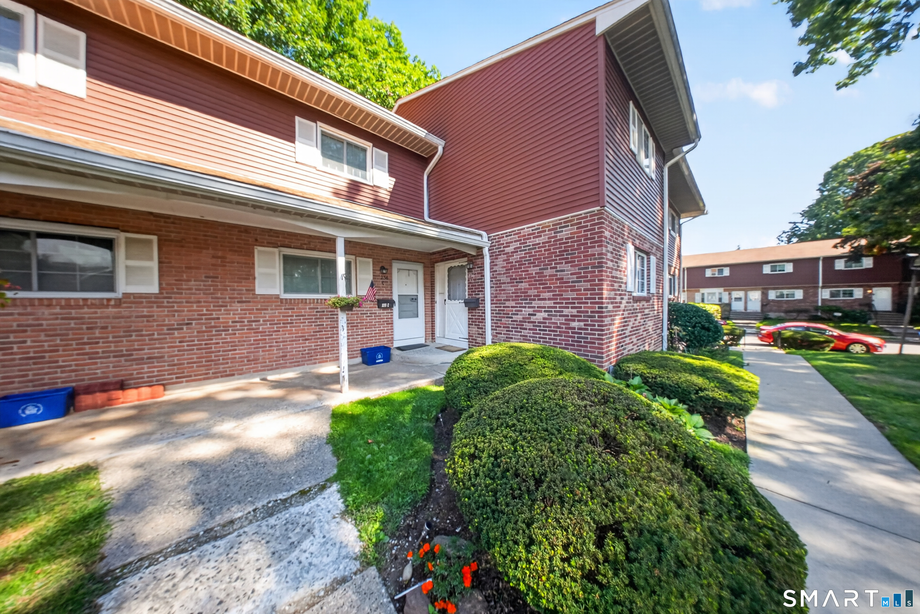 236 Edgemoor Road, b, Bridgeport, CT 06606 | For Sale at $299,000