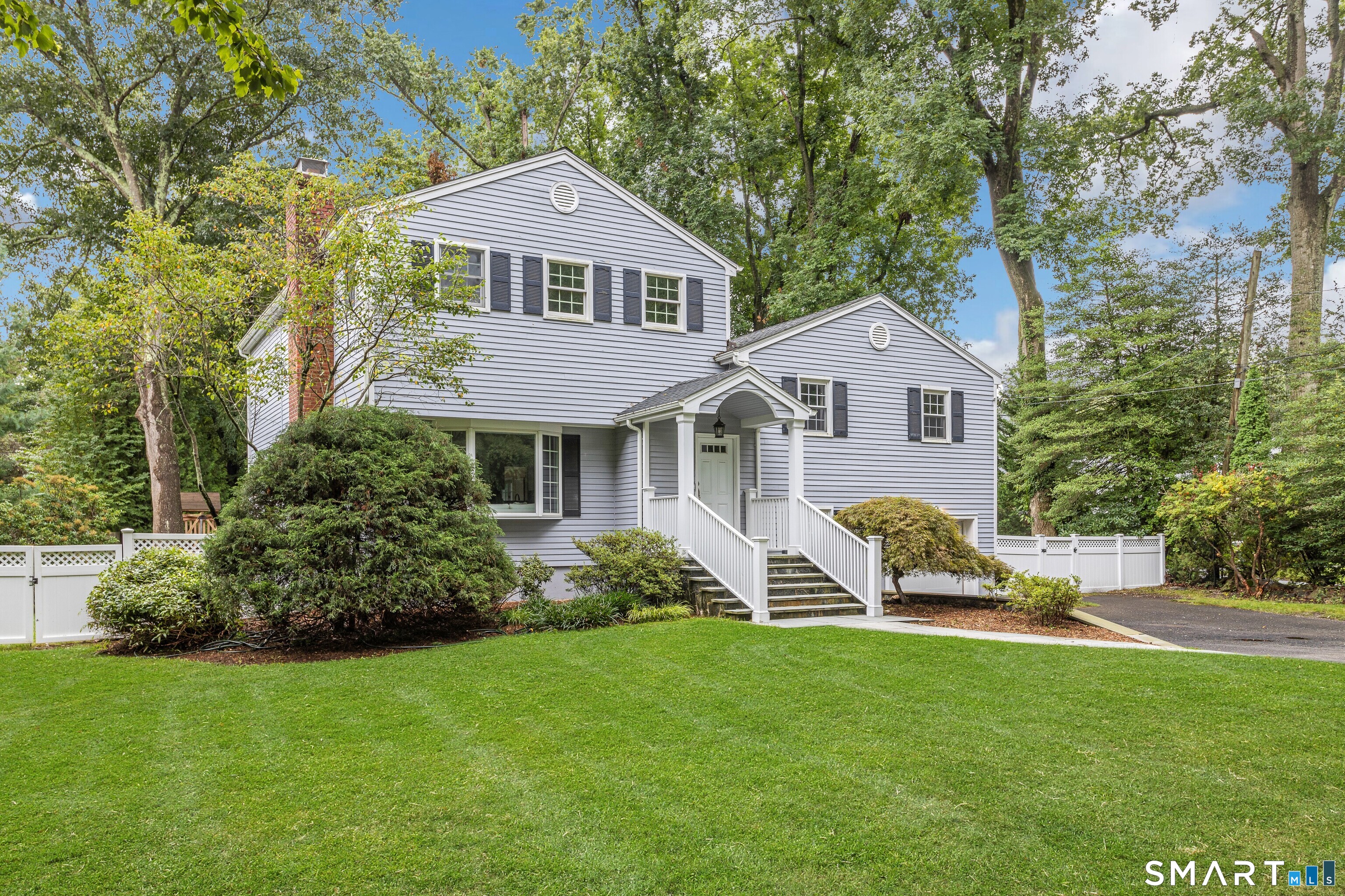 104 Old Road, Westport, CT 06880 | For Sale at $1,649,000
