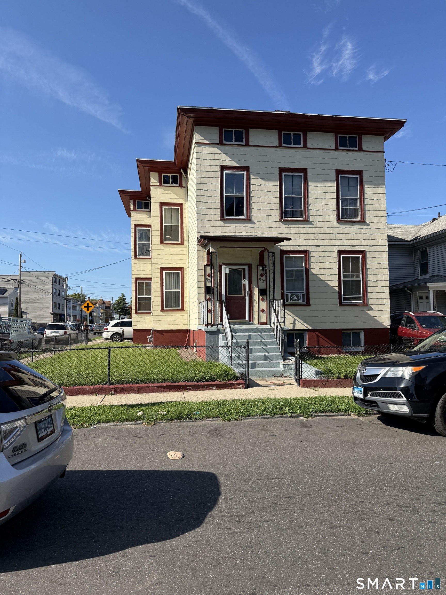 373 Arctic Street, Bridgeport, CT 06608 | For Sale at $479,999
