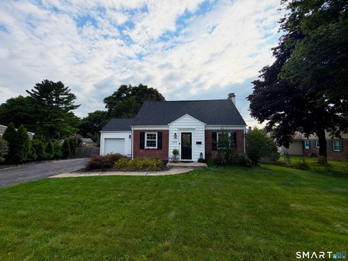  single family home for sale located at 5969 Main Street, Trumbull, CT 06611