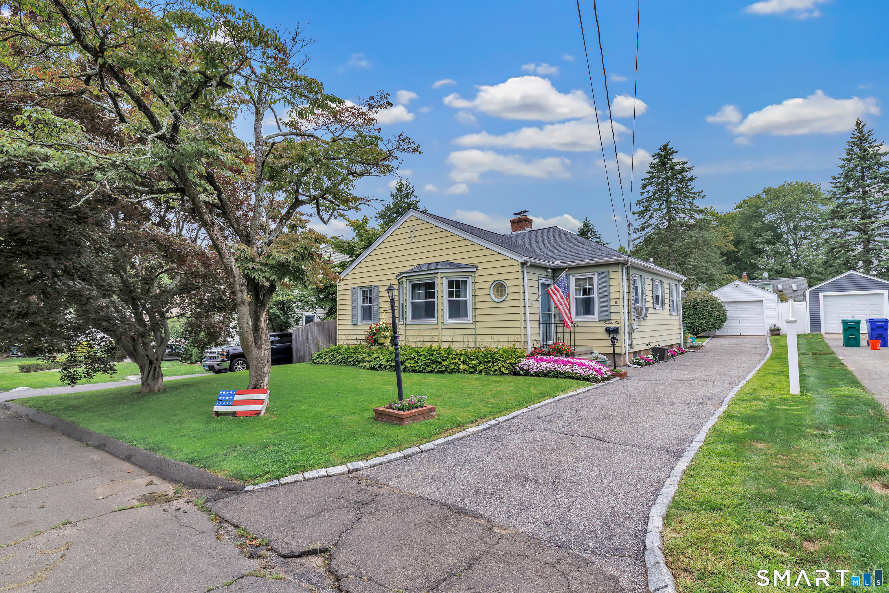 76 Newton Street, Stratford, CT 06614 | For Sale at $479,900