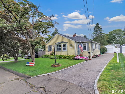  single family home for sale located at 76 Newton Street, Stratford, CT 06614