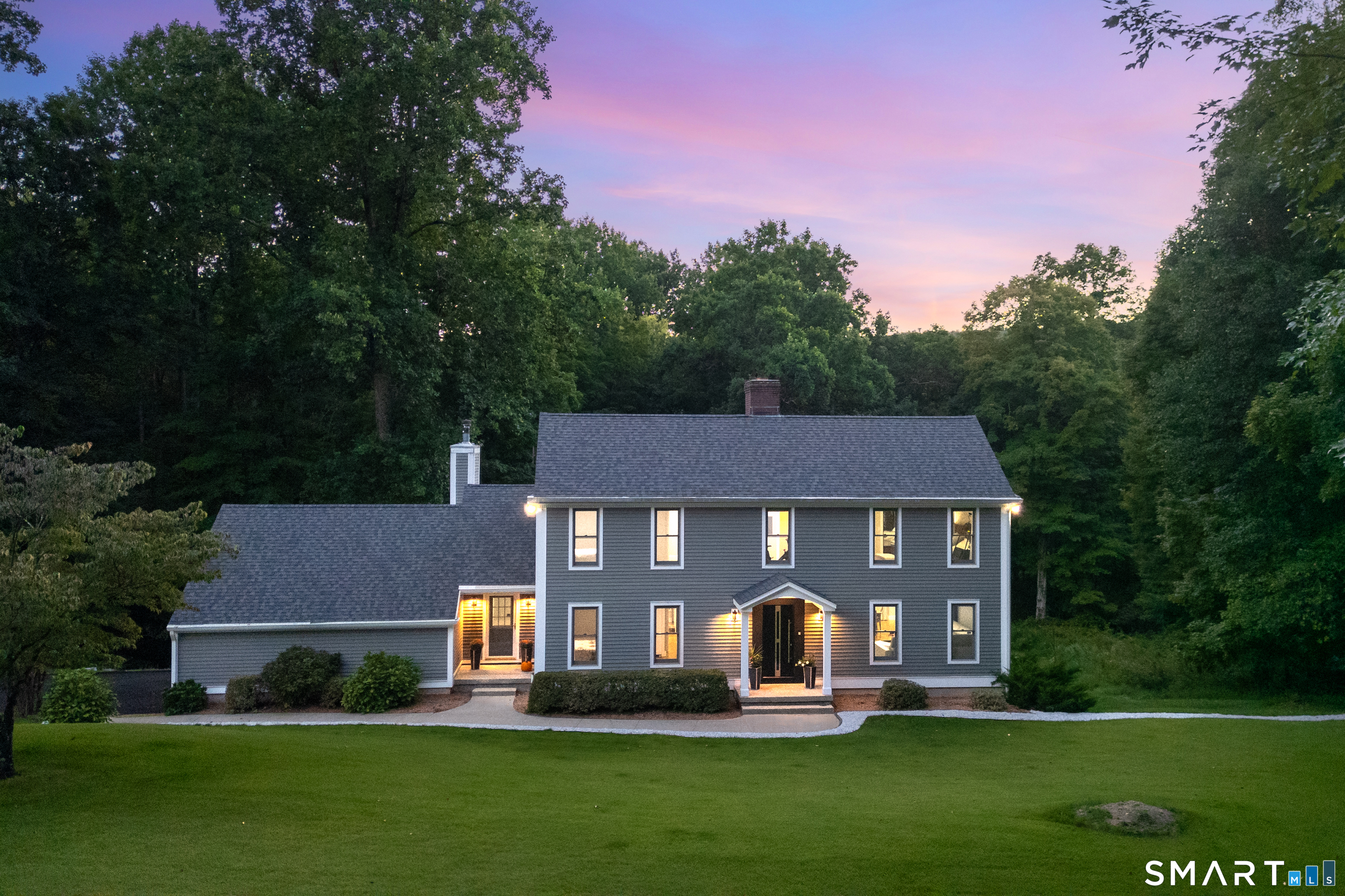 14 Wagon Road, Bethel, CT 06801 | For Sale at $939,000
