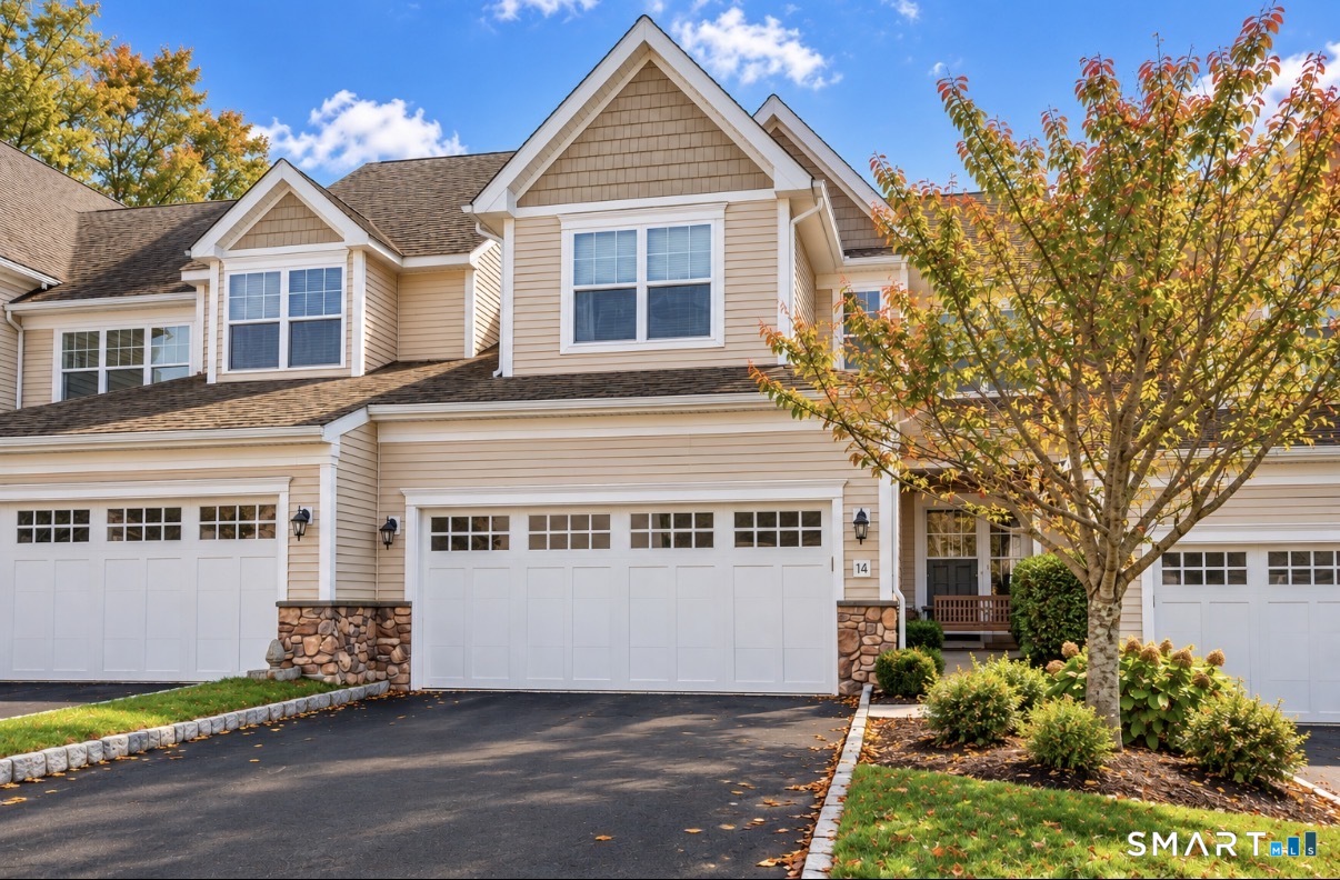 14 Great Hill Drive, 14, Bethel, CT 06801 | For Sale at $689,000