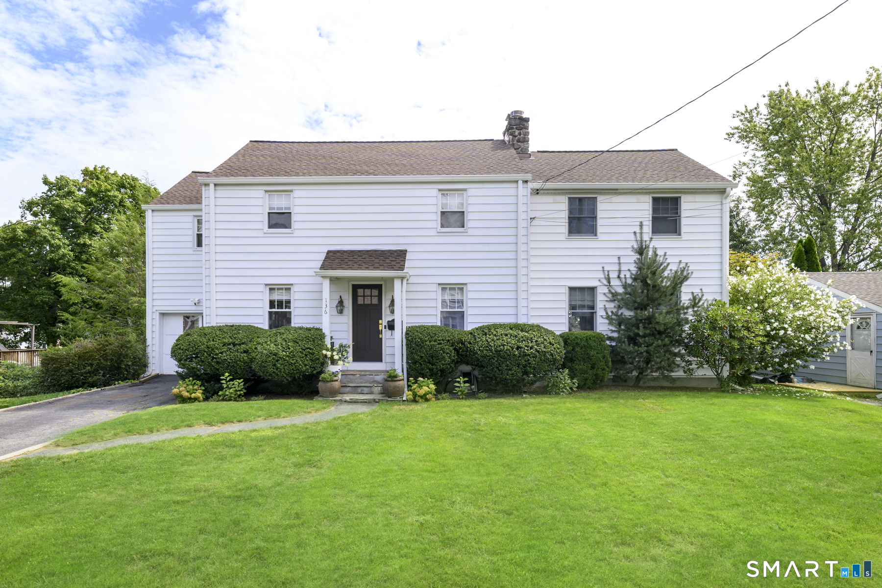 136 Alton Road, Stamford, CT 06906 | For Sale at $899,000