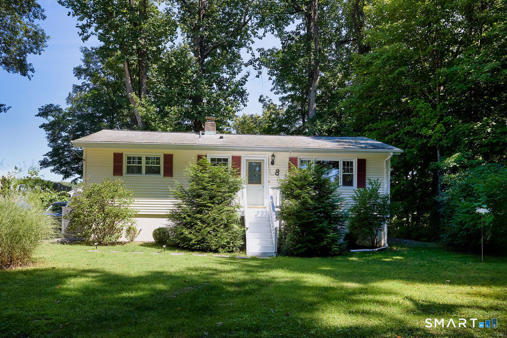 8 Lakeside Drive Extension, Ridgefield, CT 06877 | For Sale at $550,000