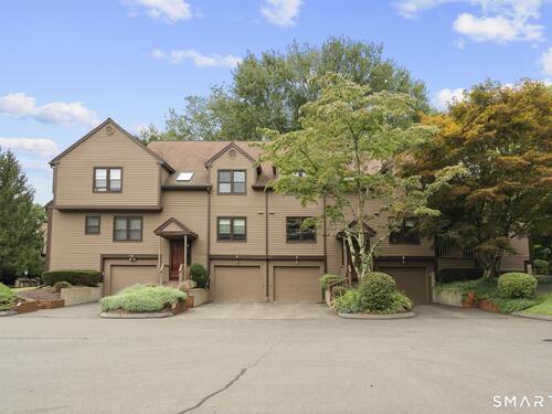  townhouse condo for sale located at 7 Shadowwood Circle, 7, Monroe, CT 06468