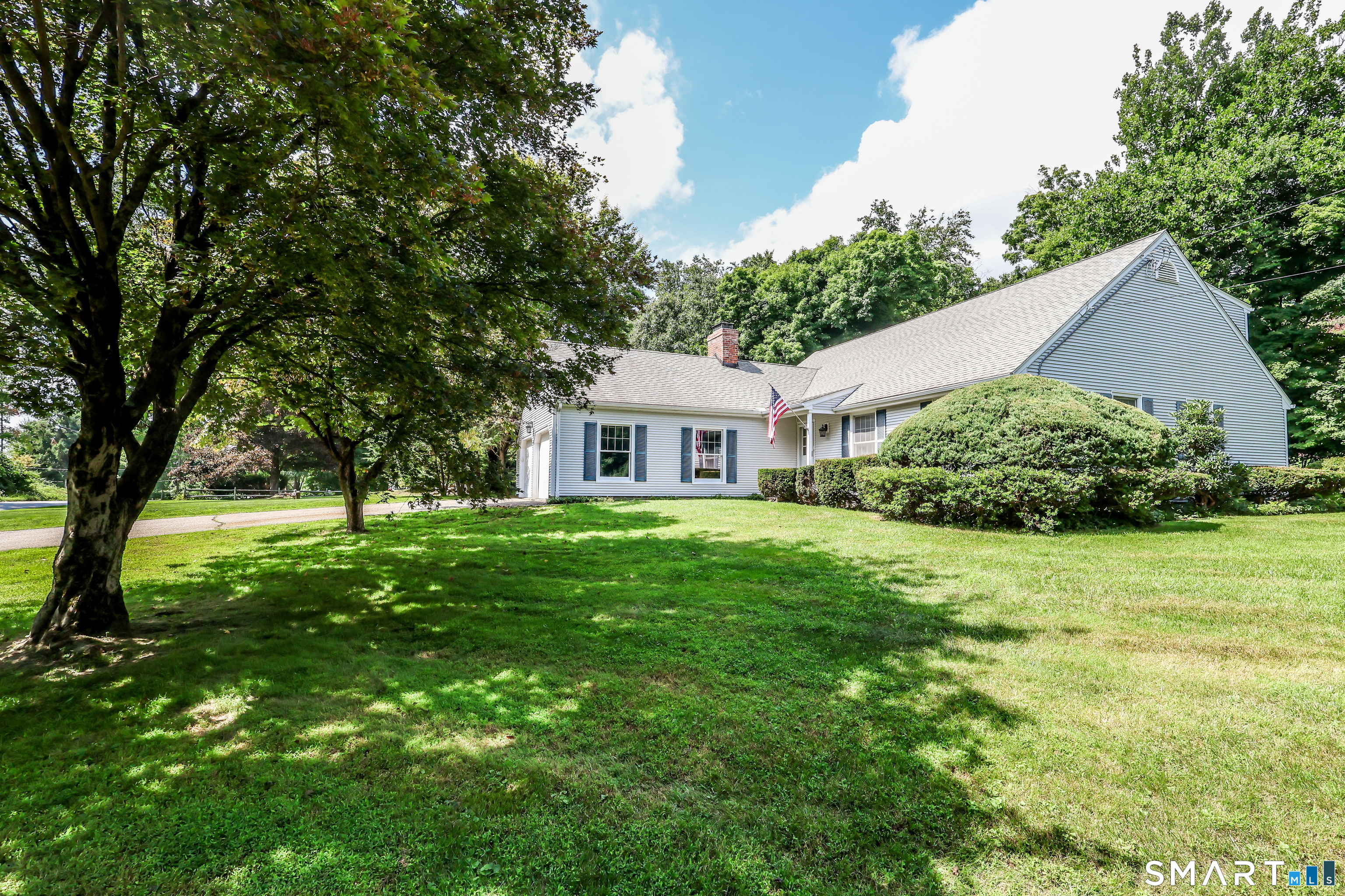 2 White Pine Drive, Brookfield, CT 06804 | For Sale at $650,000