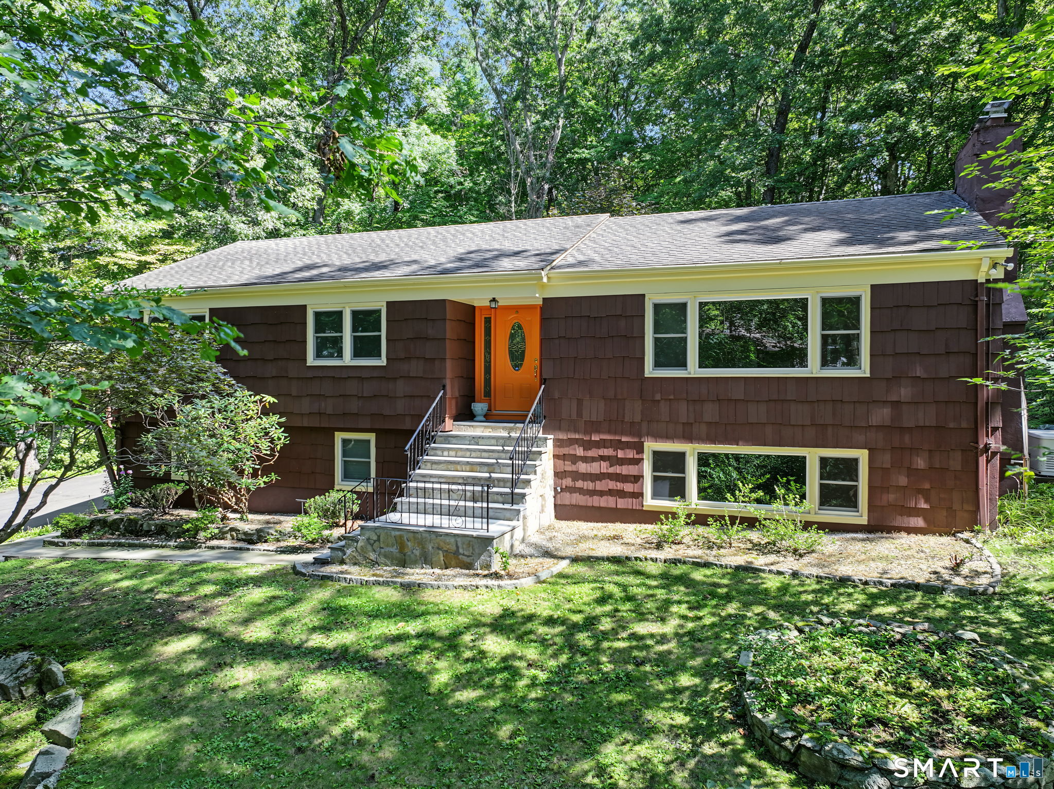 70 Arrow Head Drive, Stamford, CT 06903 | For Sale at $919,000