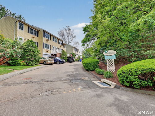  townhouse condo for sale located at 12 Camelot Drive, f1, Norwalk, CT 06850