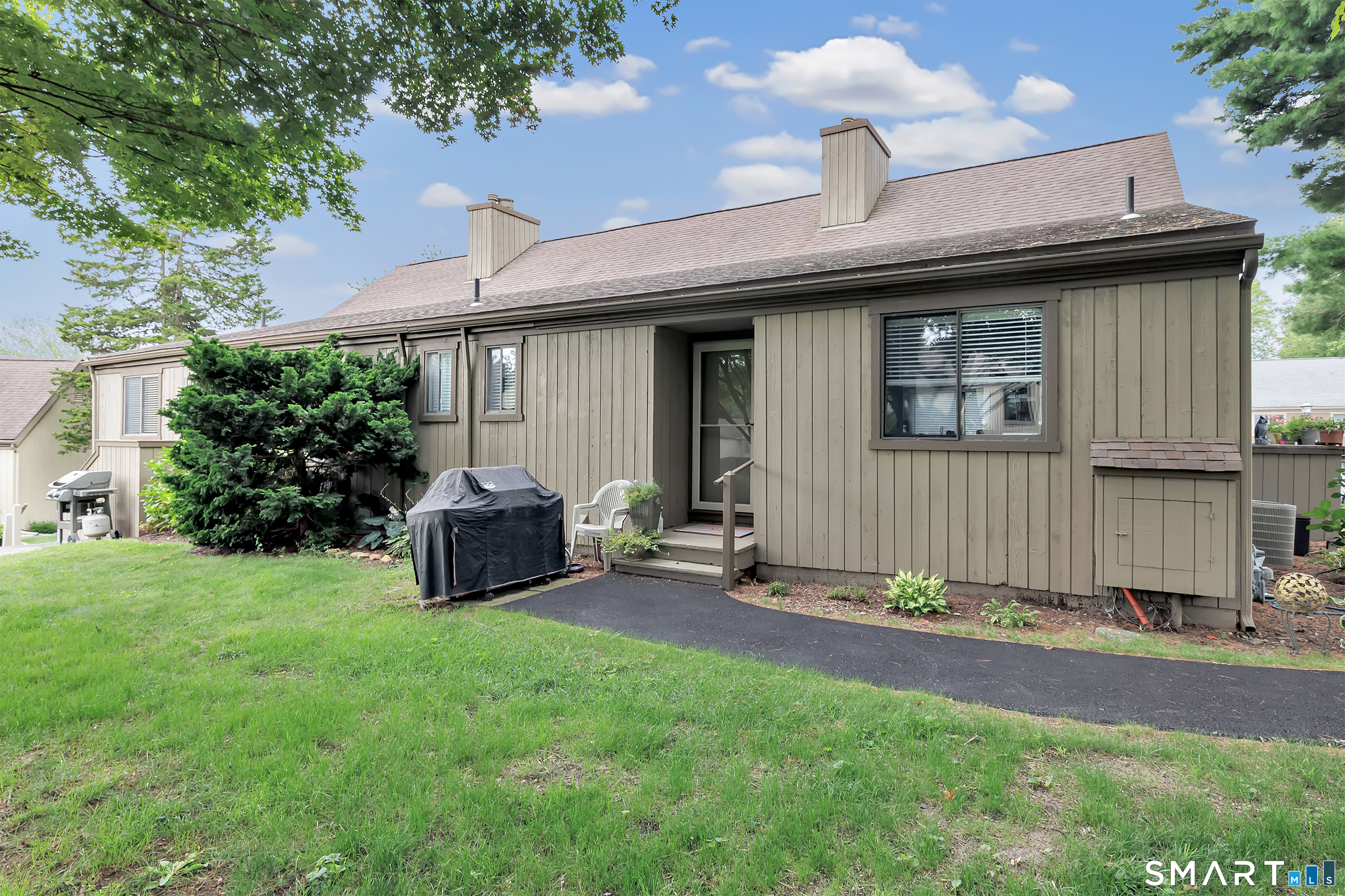 443 North Trail, a, Stratford, CT 06614 | For Sale at $499,000