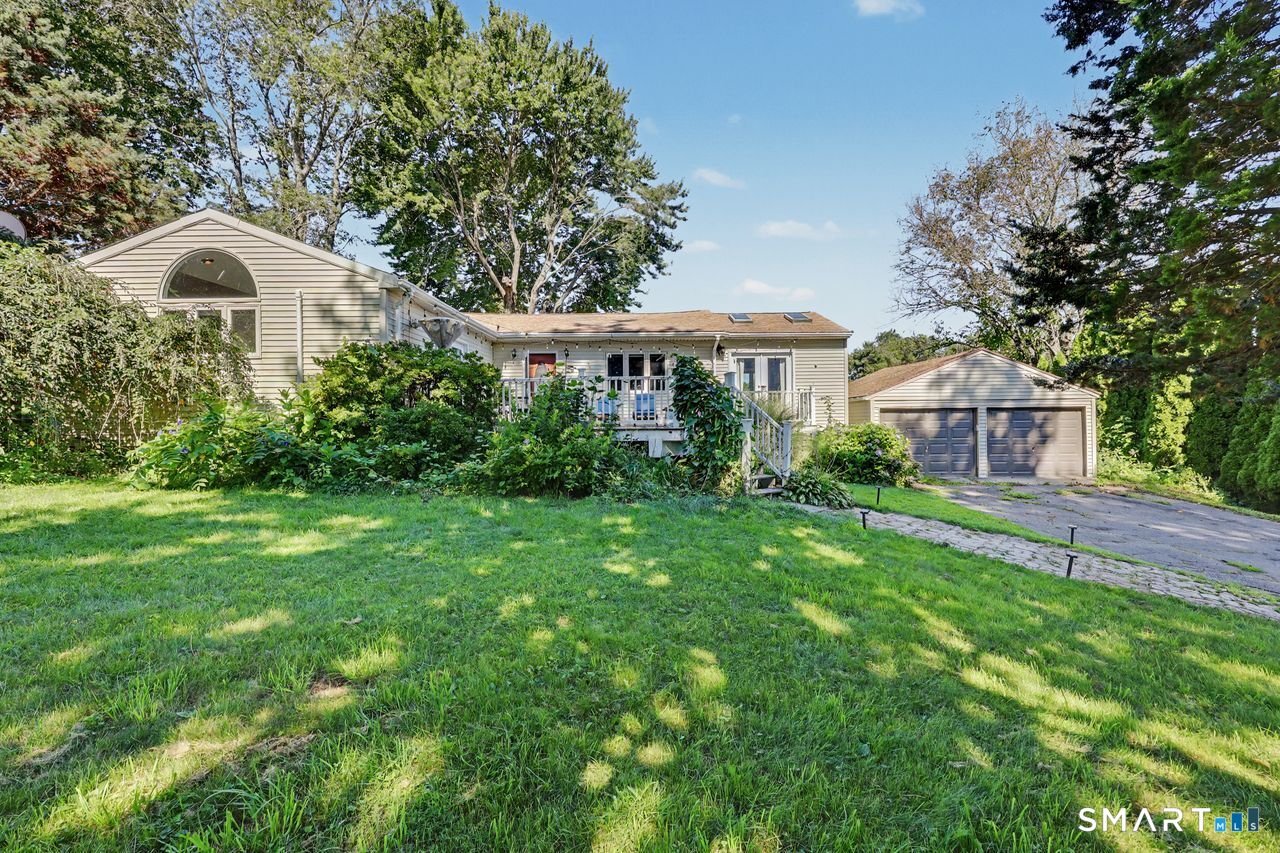 52 West Street, Shelton, CT 06484 | For Sale at $479,999