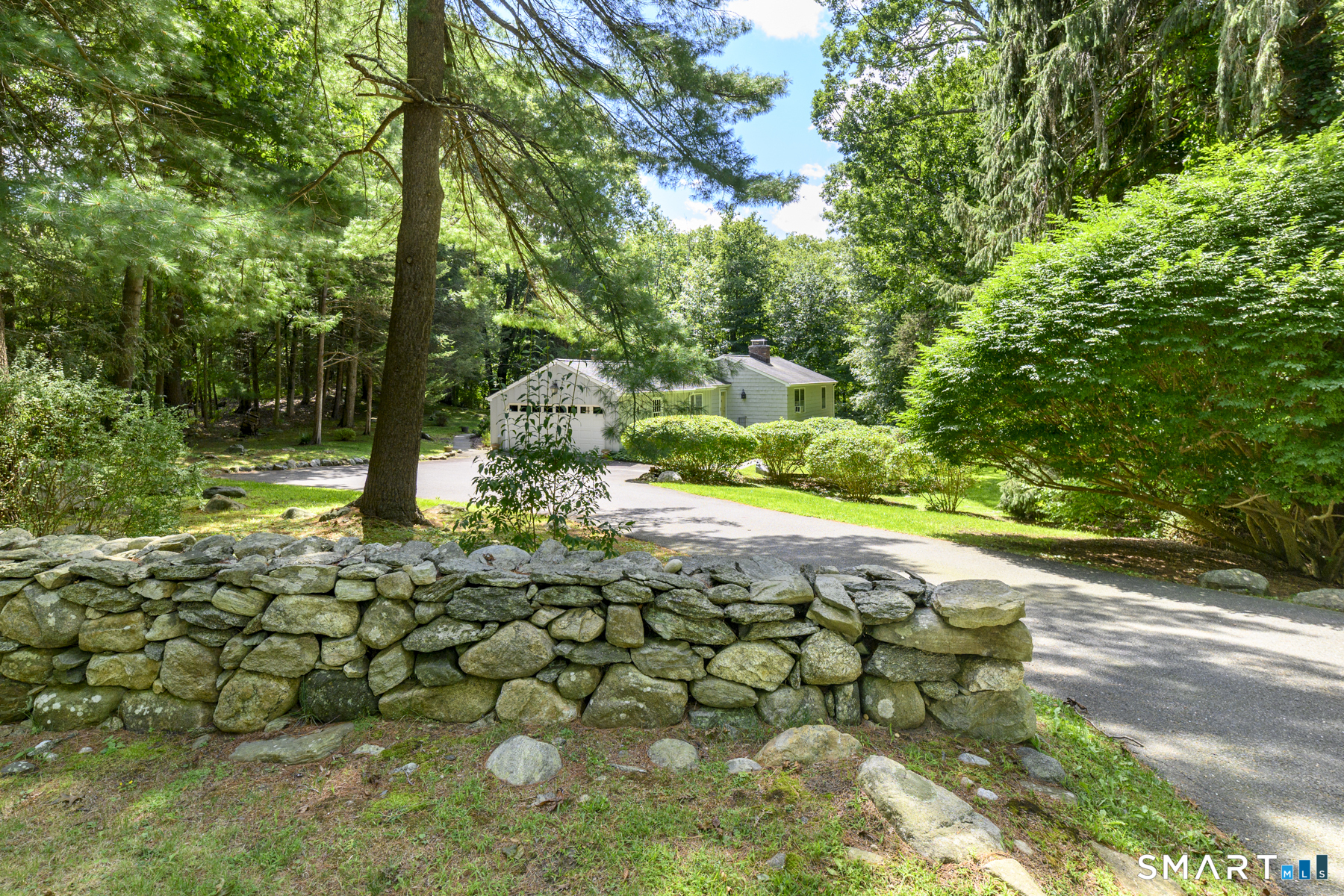 85 Indian Hill Road, Wilton, CT 06897 | For Sale at $689,000