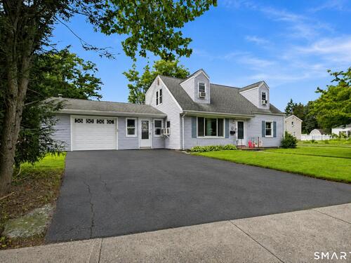  single family home for sale located at 270 Delaware Drive, Stratford, CT 06614