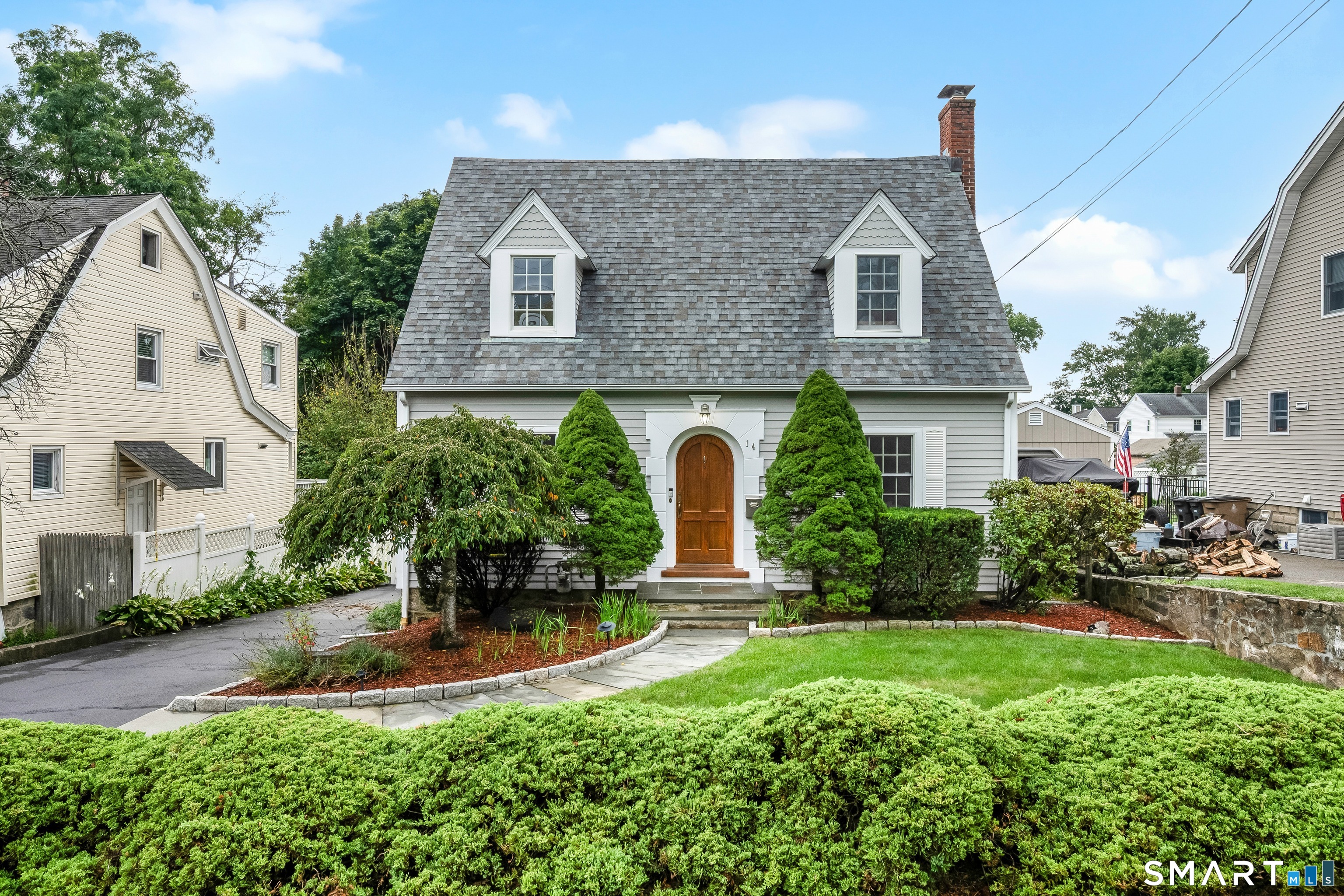 14 Buena Vista Street, Stamford, CT 06907 | For Sale at $929,000