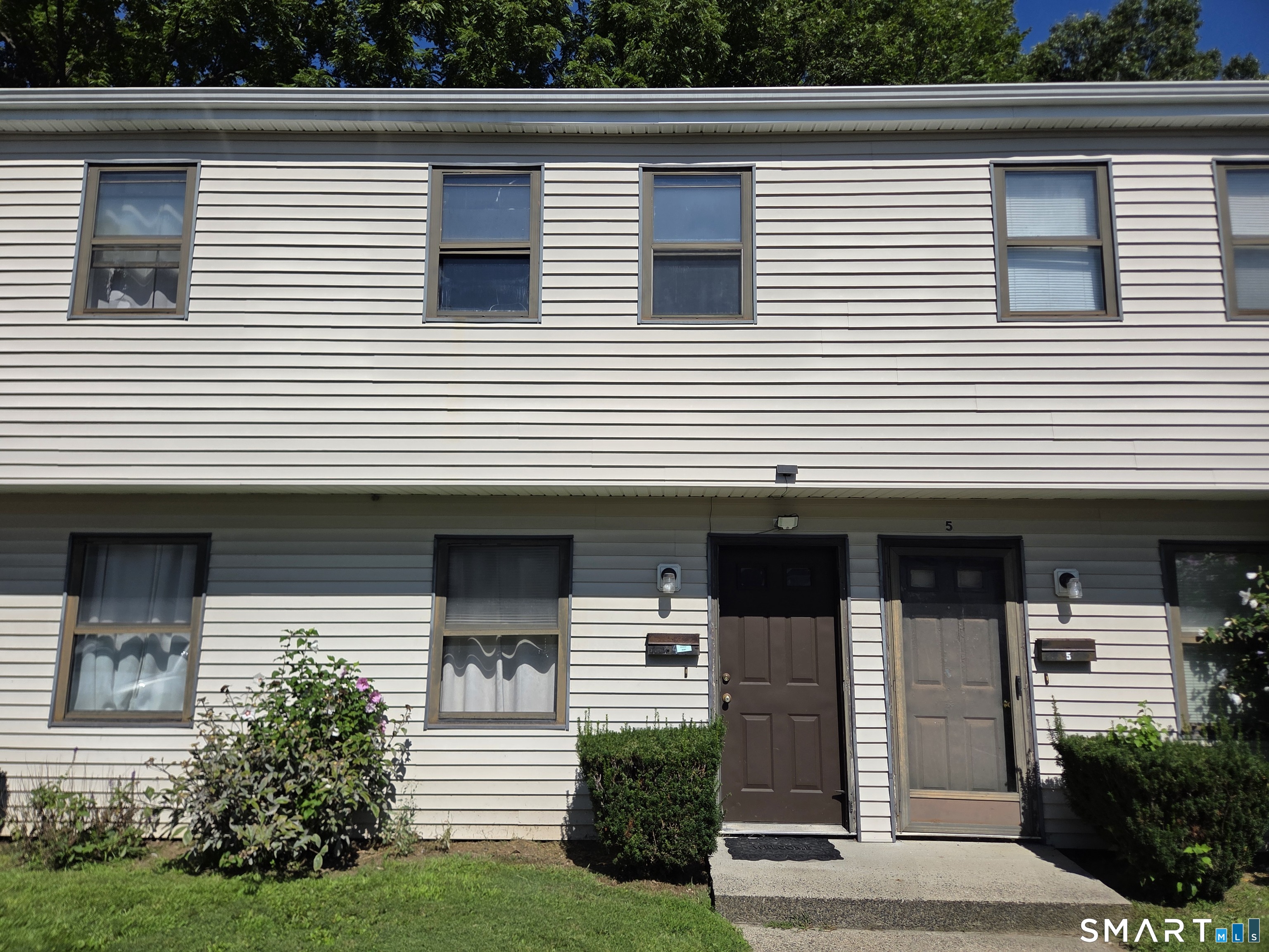 13 Haddad Drive, 4, Danbury, CT 06810 | For Sale at $195,000