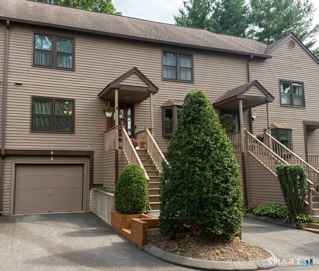 6 Juniper Circle, 6, Monroe, CT 06468 | For Sale at $400,000