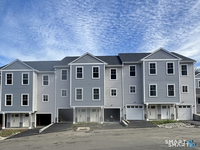 17 Windward Way, 17, Shelton, CT 06484 | For Sale at $529,900