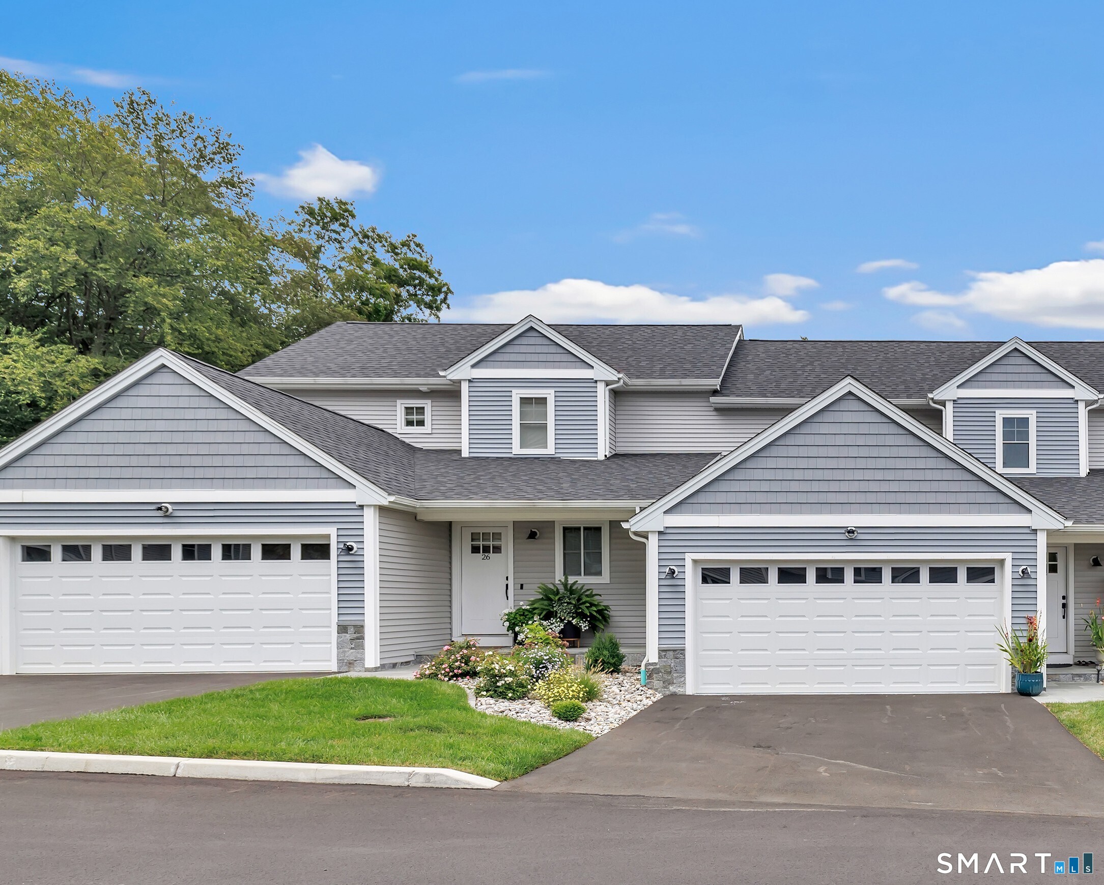 14 Windward Way, 14, Shelton, CT 06484 | For Sale at $669,900
