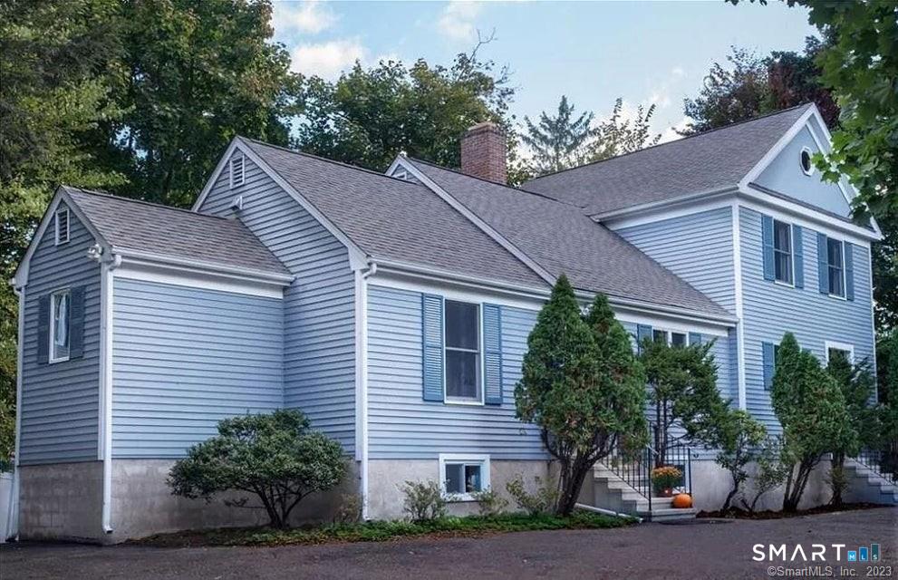 164 New Norwalk Road, New Canaan, CT 06840 | For Sale at $1,600,000
