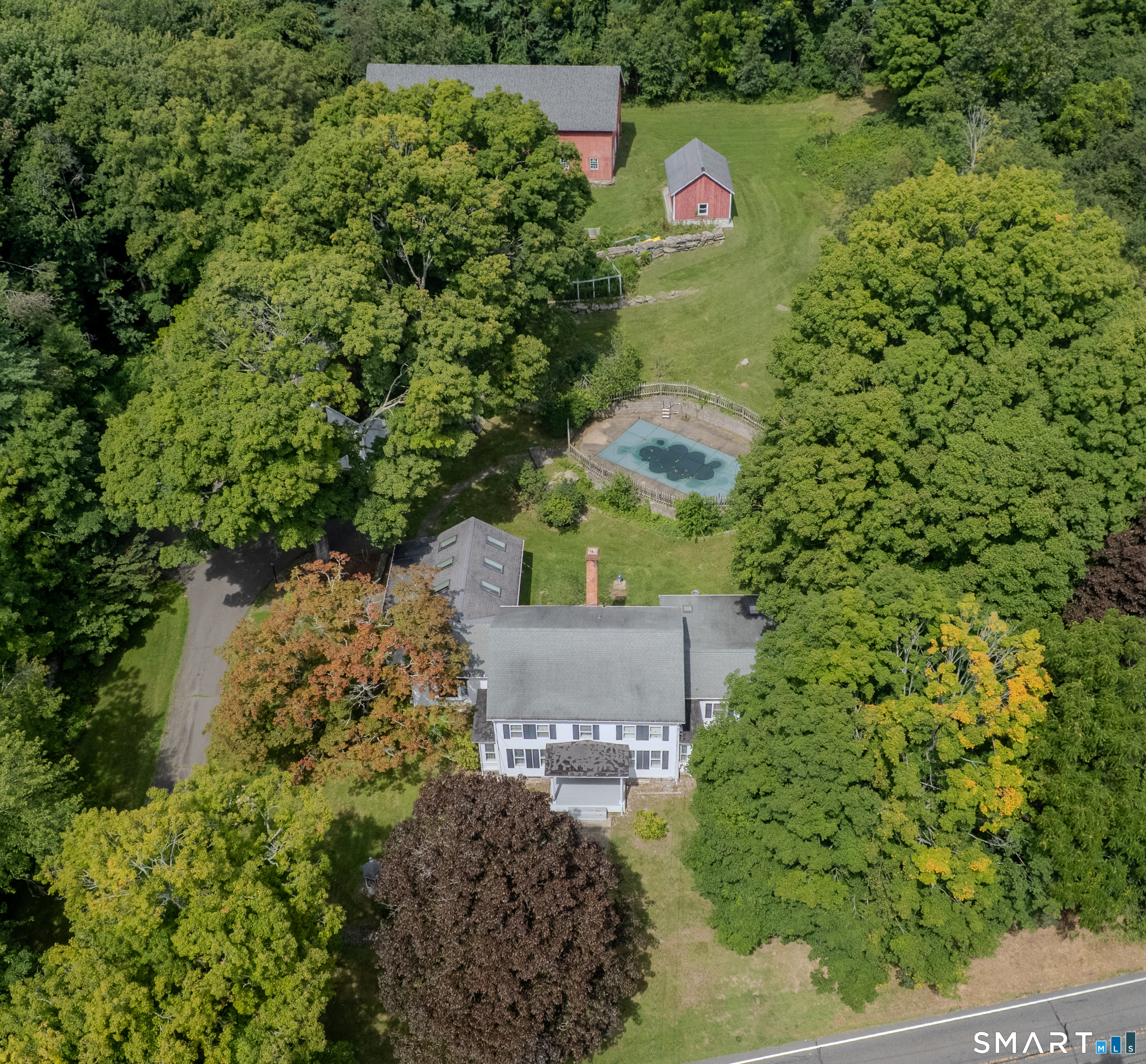 394 Tashua Road, Trumbull, CT 06611 | For Sale at $949,900