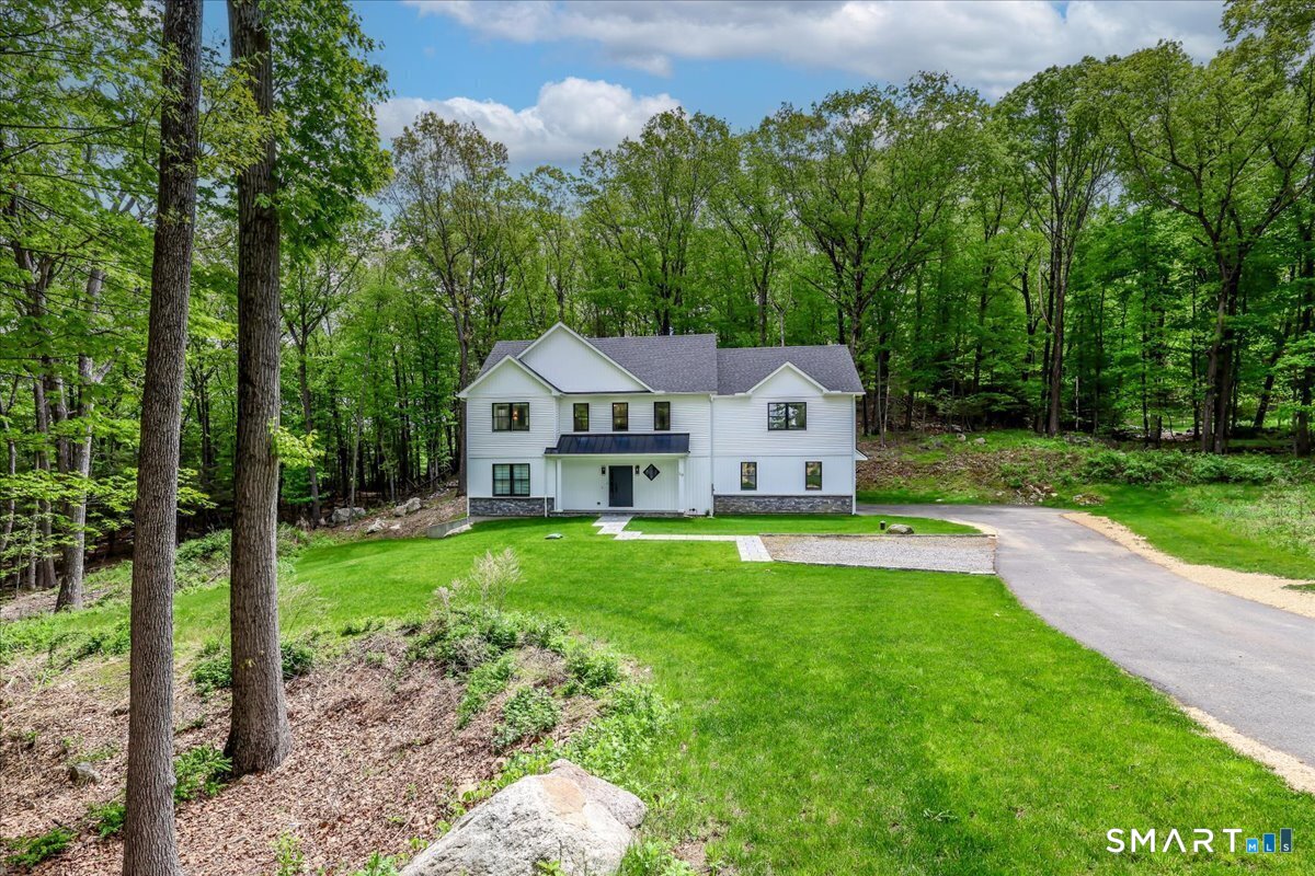 38 Hickory Lane, Ridgefield, CT 06877 | For Sale at $1,399,000
