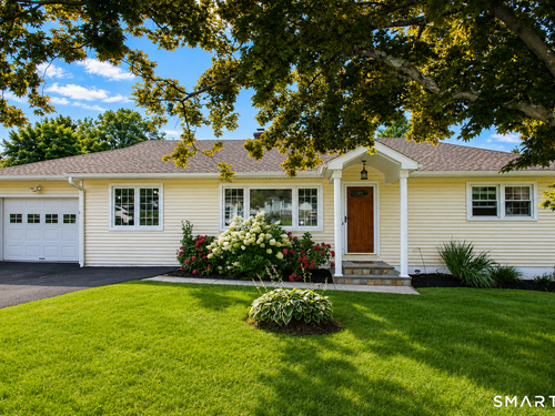  single family home for sale located at 4 Muller Street, New Fairfield, CT 06812