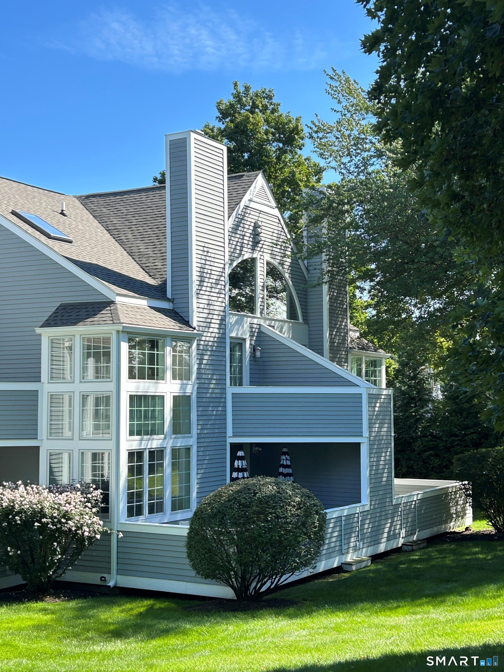 10 Hale Lane, 10, Darien, CT 06820 | For Sale at $1,725,000