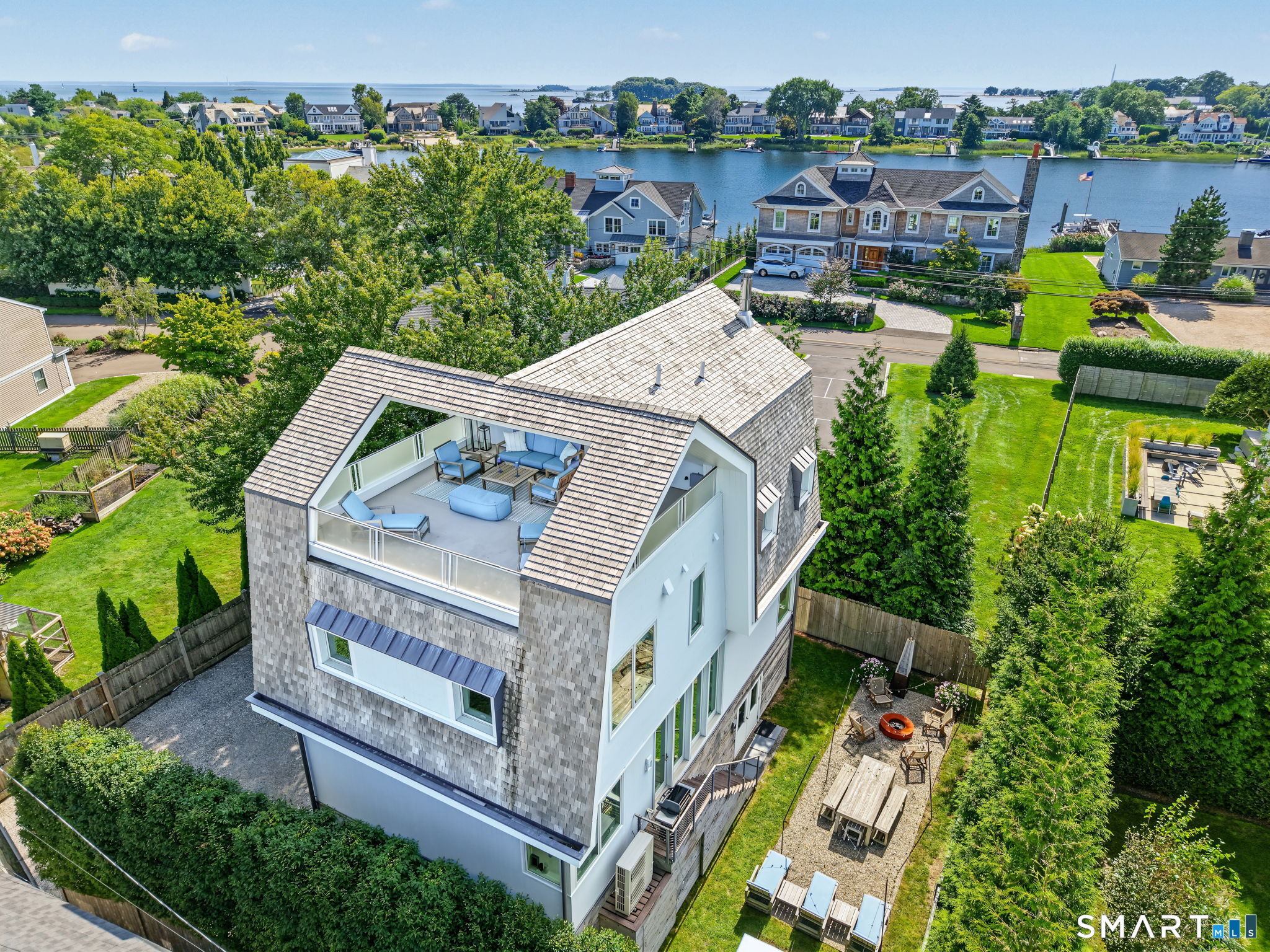 14 Promised Road, Westport, CT 06880 | For Sale at $2,650,000