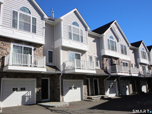  townhouse condo for sale located at 85 Camp Avenue, 7b, Stamford, CT 06907