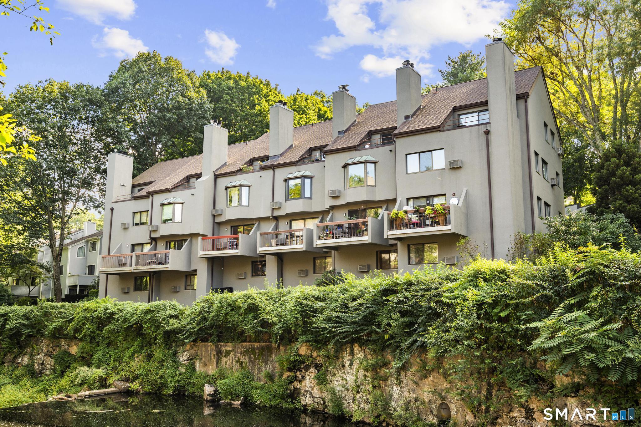 12 Glenville Street, 108, Greenwich, CT 06831 | For Sale at $1,300,000