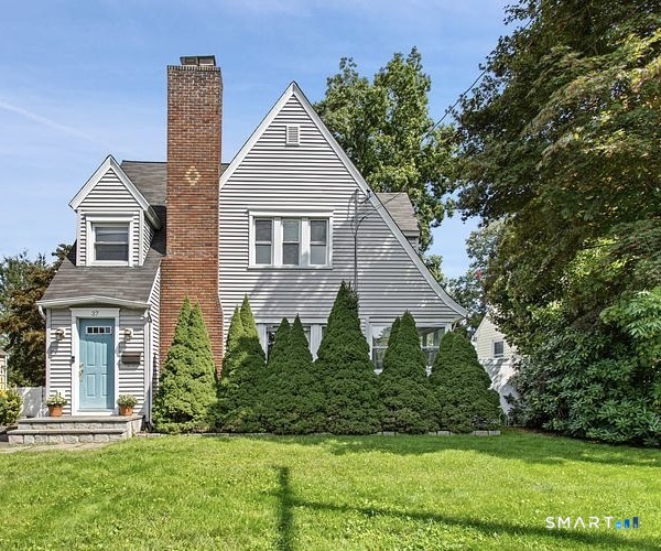 37 George Avenue, Norwalk, CT 06851 | For Sale at $629,000