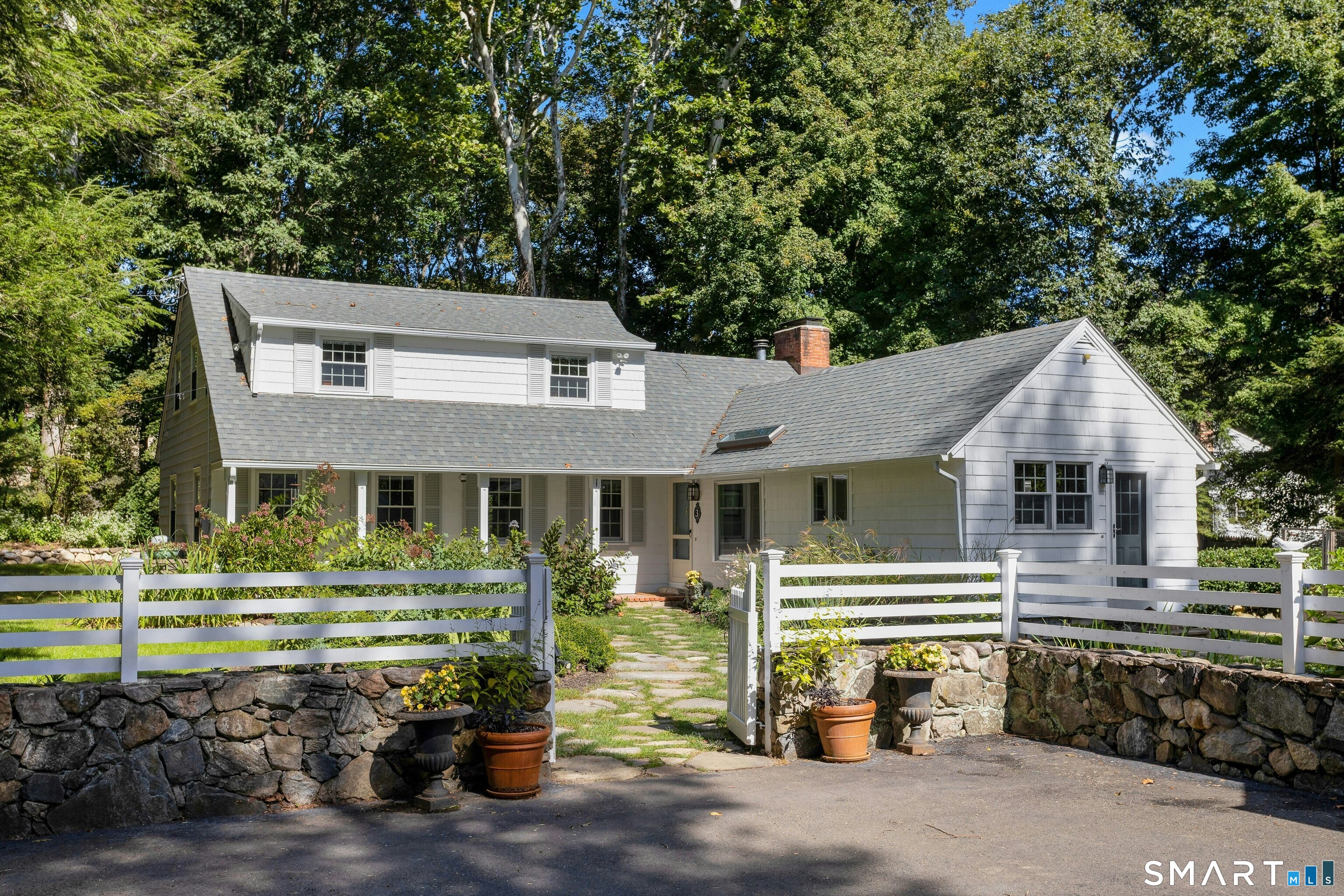 3 Weston Road, Weston, CT 06883 | For Sale at $1,149,000