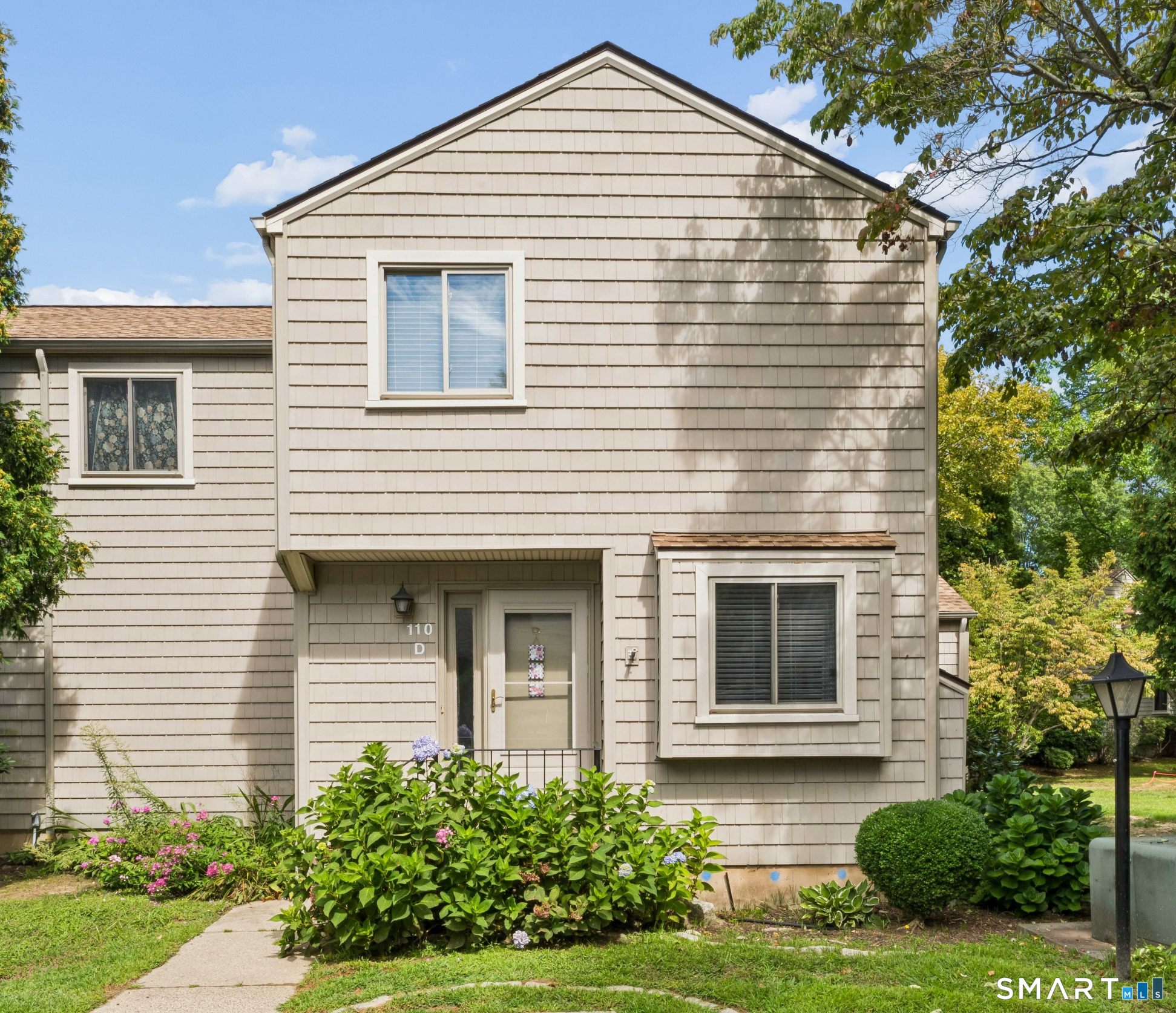 110 Fiddler Green Road, d, Stratford, CT 06614 | For Sale at $449,000