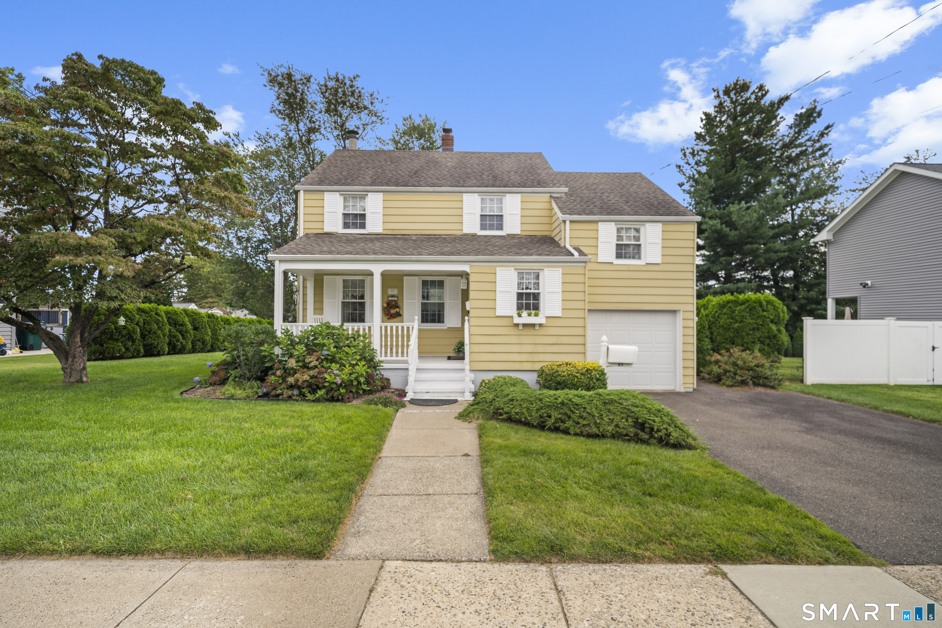 37 Sunflower Avenue, Stratford, CT 06614 | For Sale at $499,900