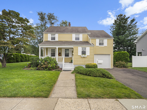  single family home for sale located at 37 Sunflower Avenue, Stratford, CT 06614