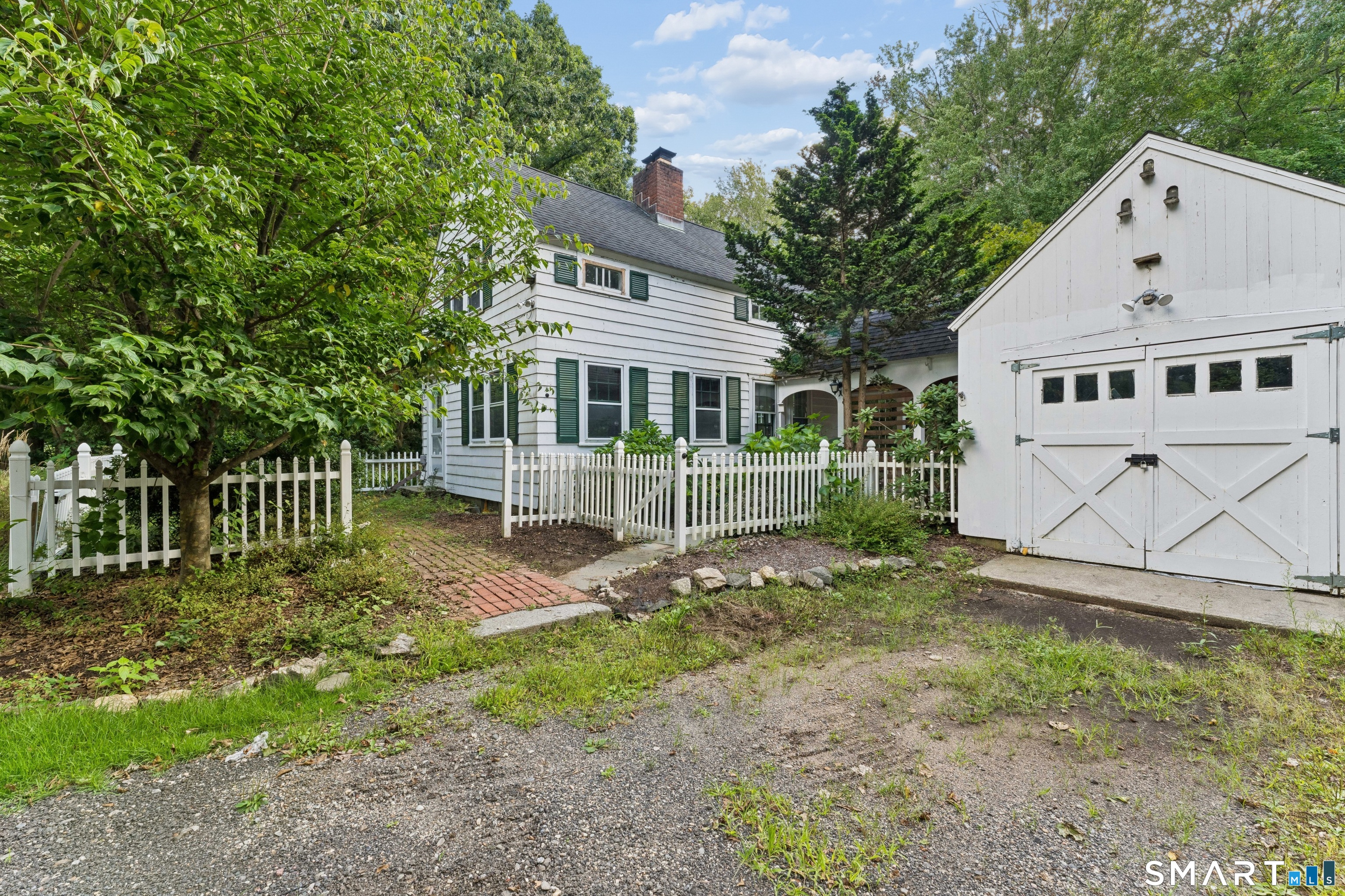 170 South Main Street, Newtown, CT 06470 | For Sale at $450,000