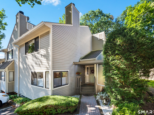  townhouse condo for sale located at 118 Sunrise Hill Road, 118, Norwalk, CT 06851
