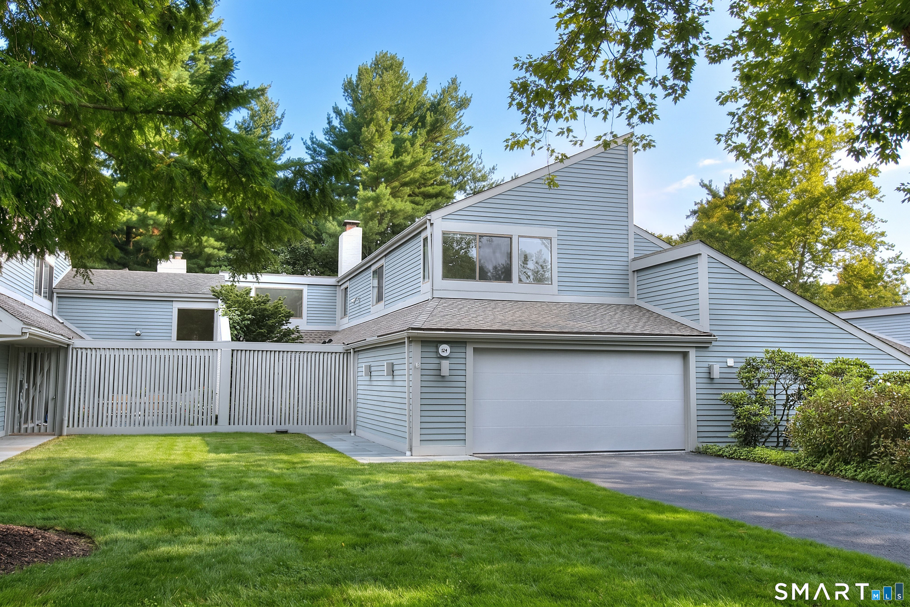 124 Harvest Commons, 124, Westport, CT 06880 | For Sale at $1,325,000