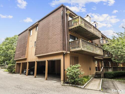  condo home for sale located at 197 Bridge Street, 8, Stamford, CT 06905