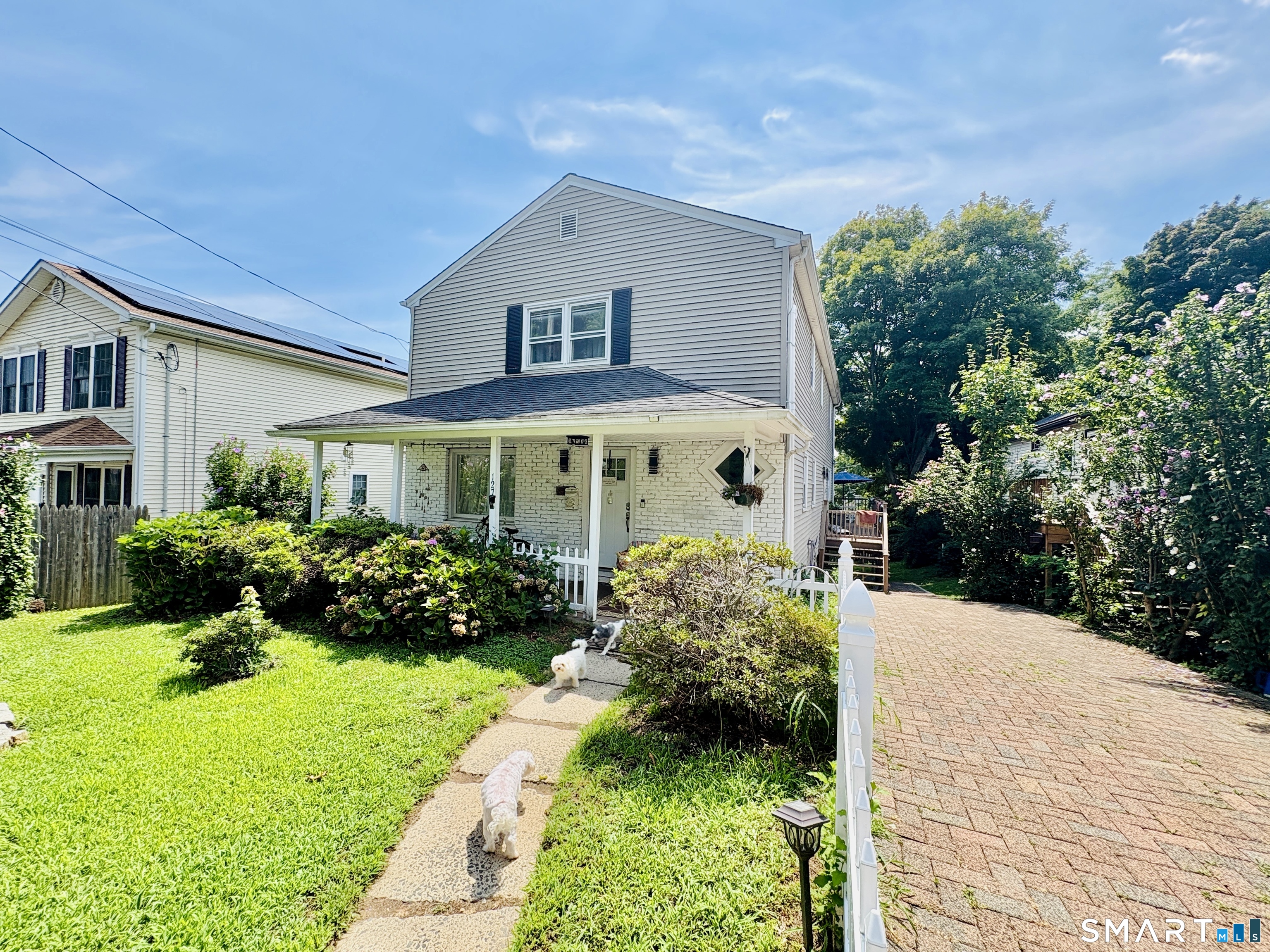 127 Jennings Road, Fairfield, CT 06825 | For Sale at $824,999