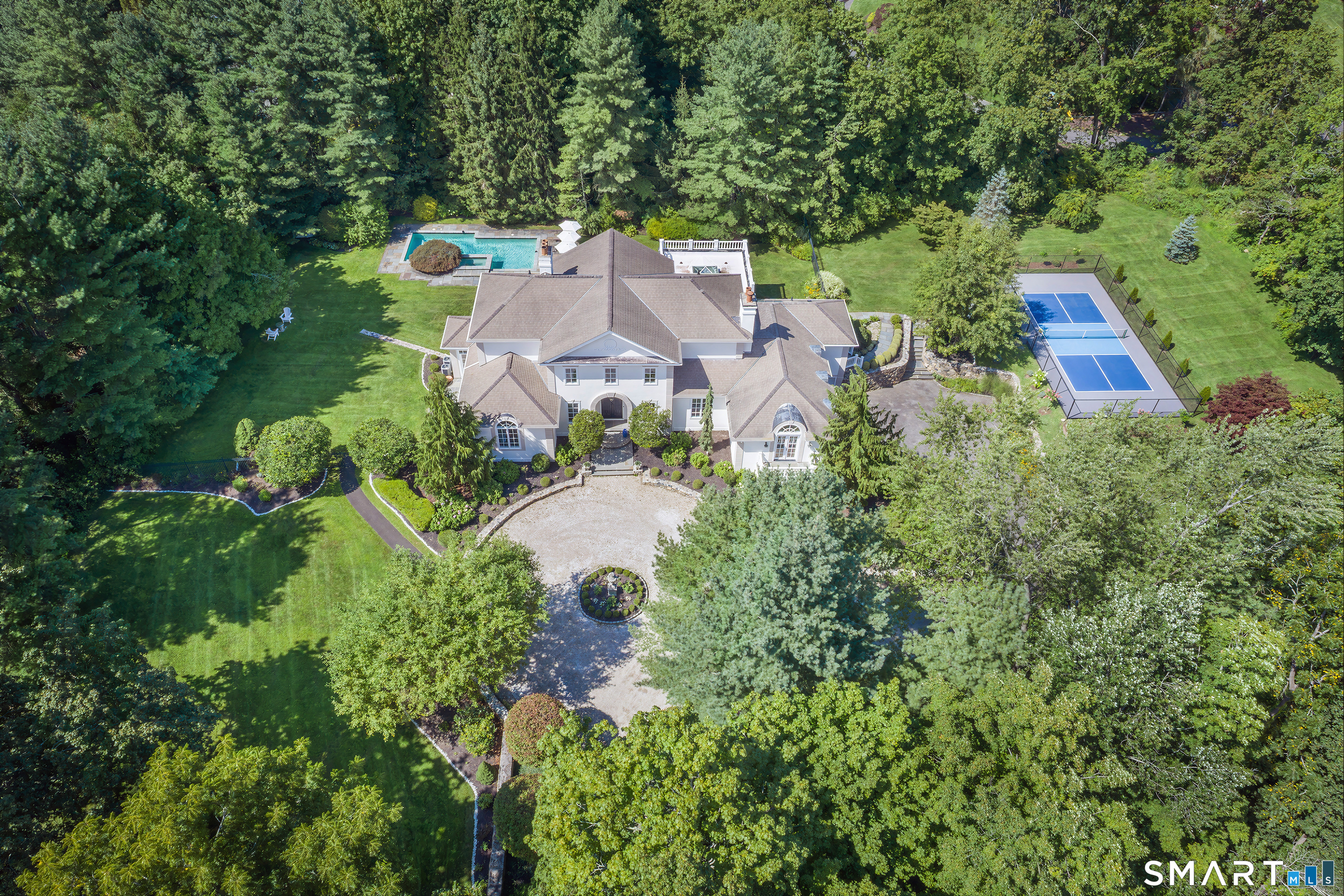 85 Manor Road, Ridgefield, CT 06877 | For Sale at $2,995,000